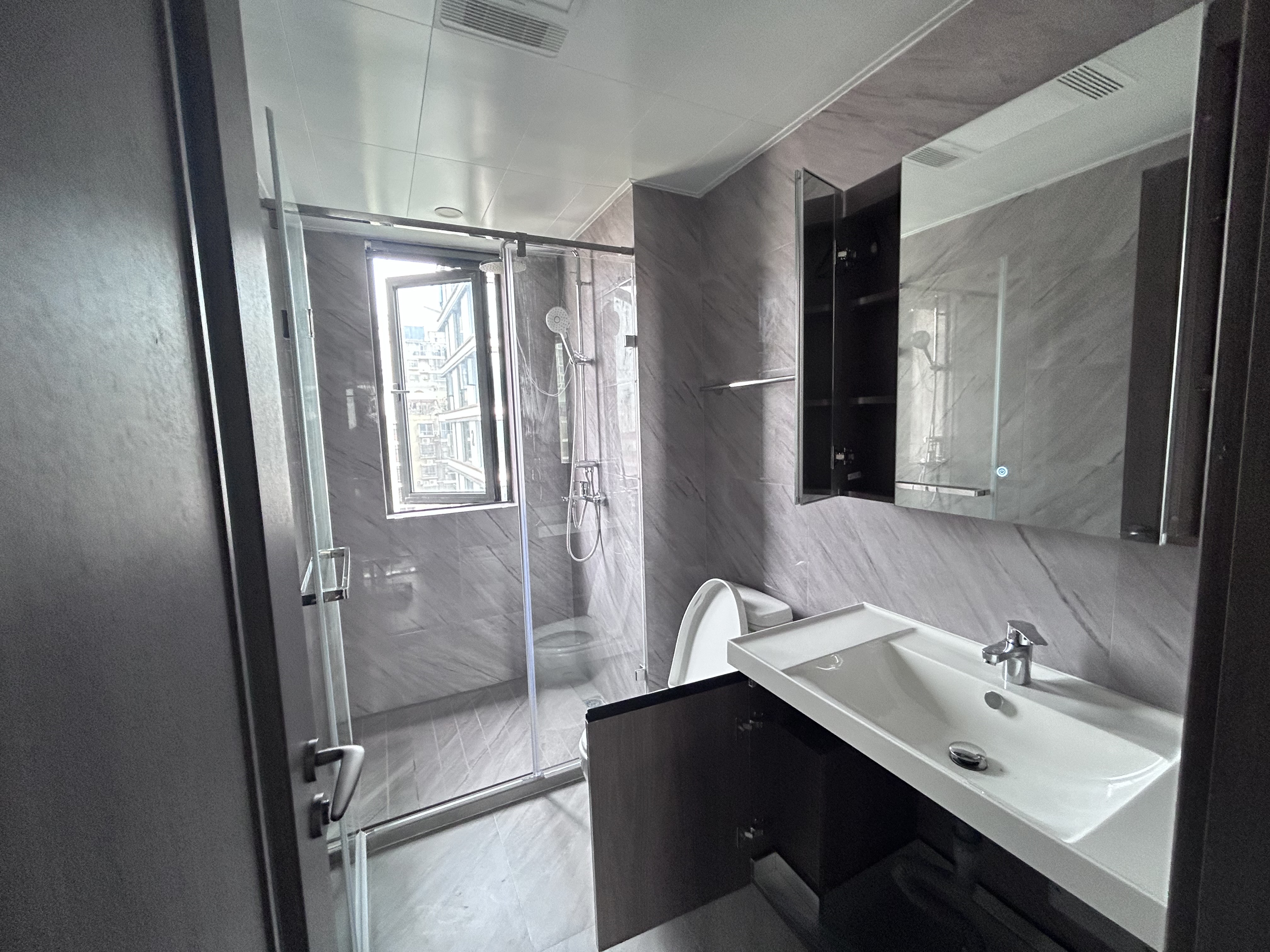 龙湖青云阙  4室2厅2卫    4700.0元/月 龙湖青云阙  4室2厅2卫    4700.0元/月户型图