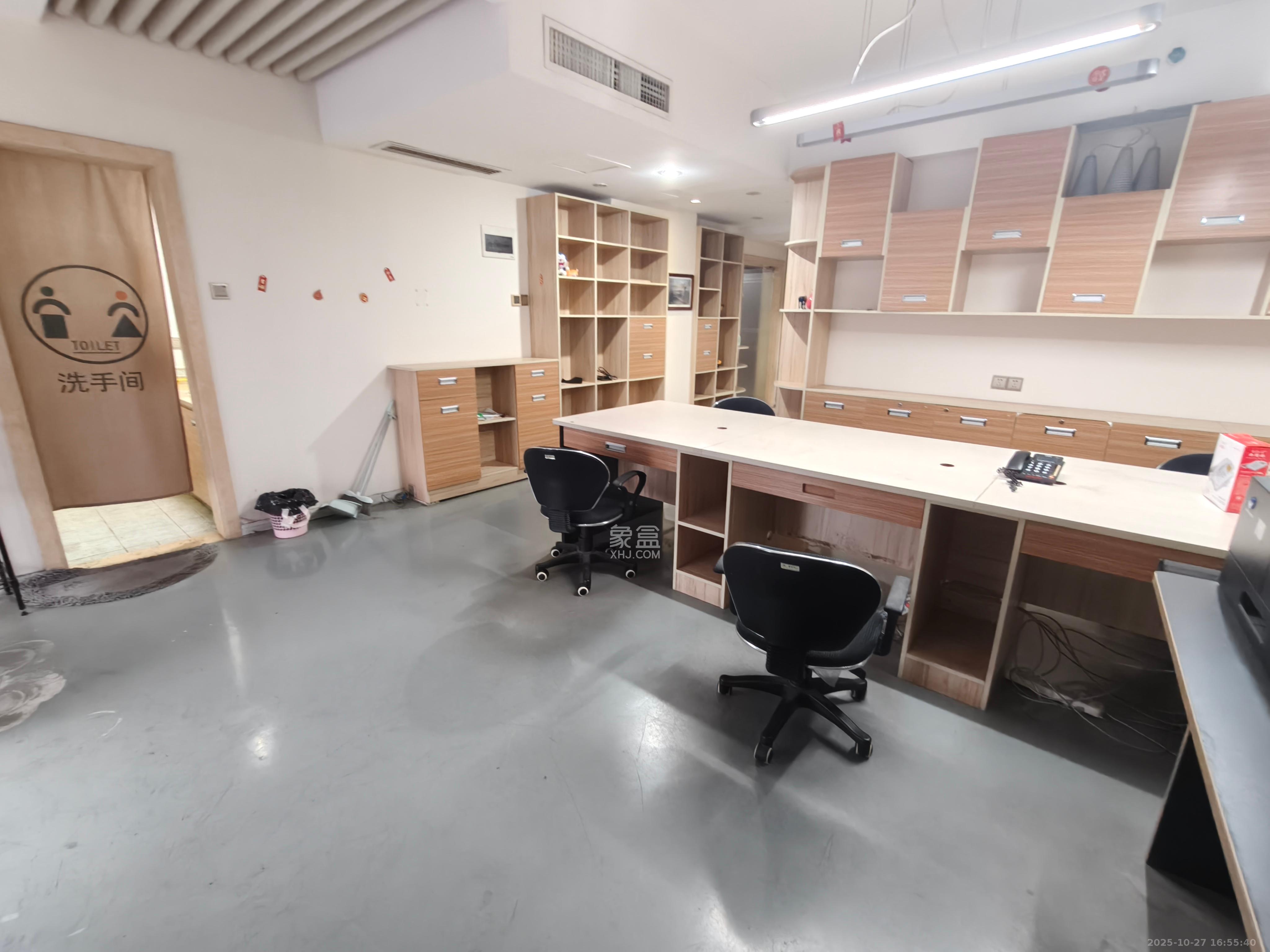 明城国际  2室1厅1卫    4000.0元/月室内图