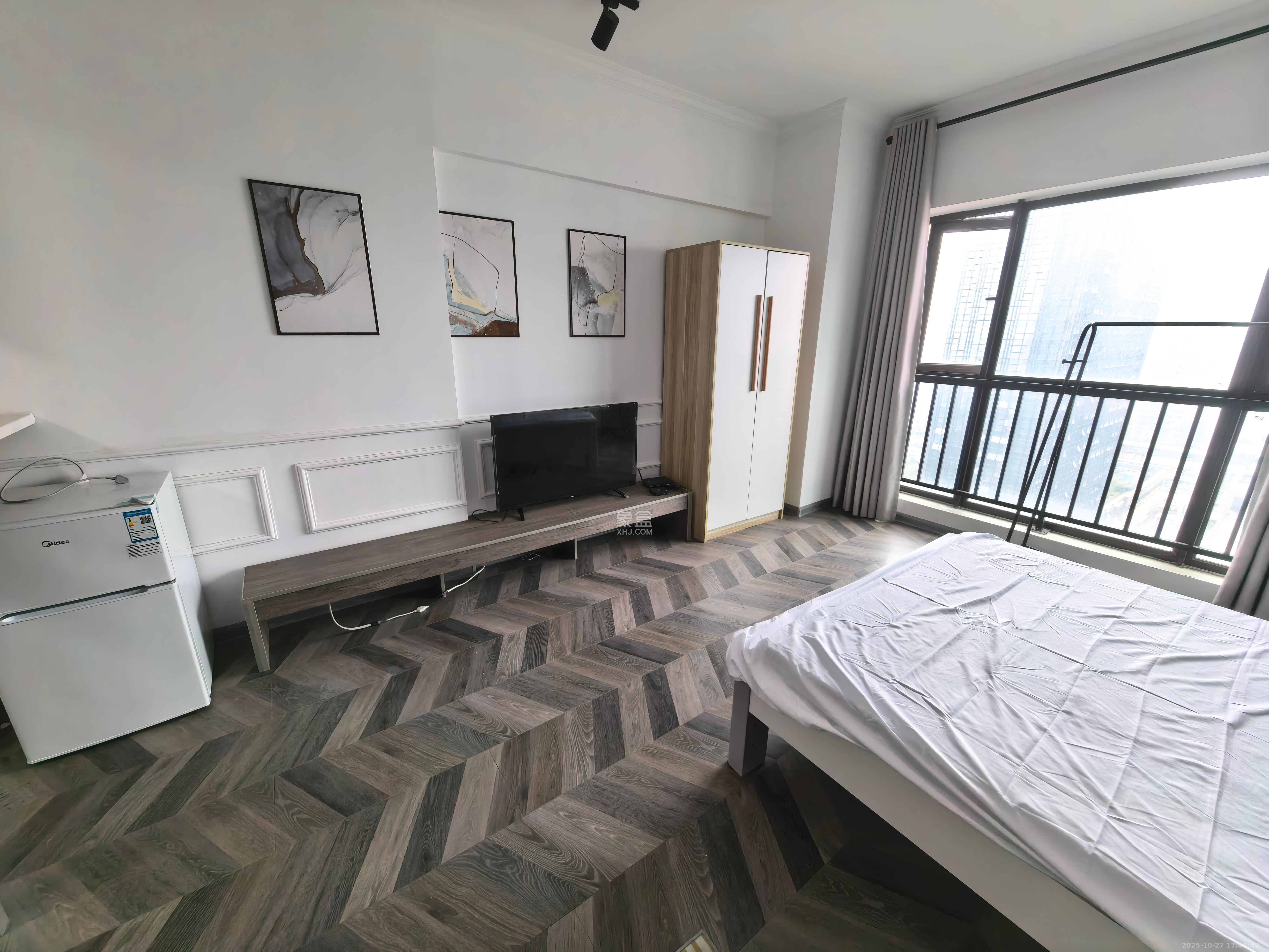 金科时代中心  1室1厅1卫    1400.0元/月室内图