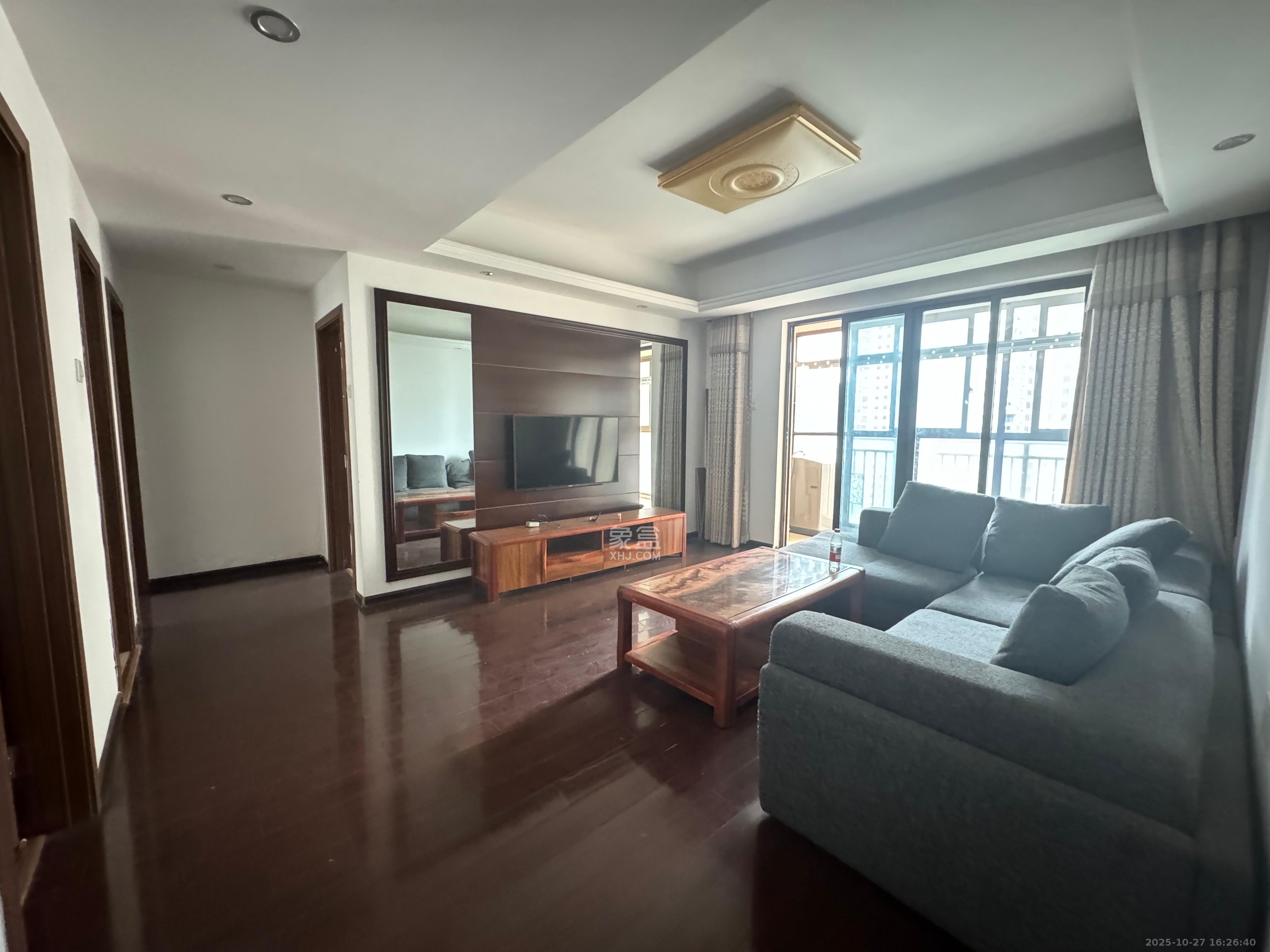 江山帝景哈佛 3室2厅2卫 2000.0元/月 江山帝景哈佛 3室2厅2卫 2000.0元/月室内图