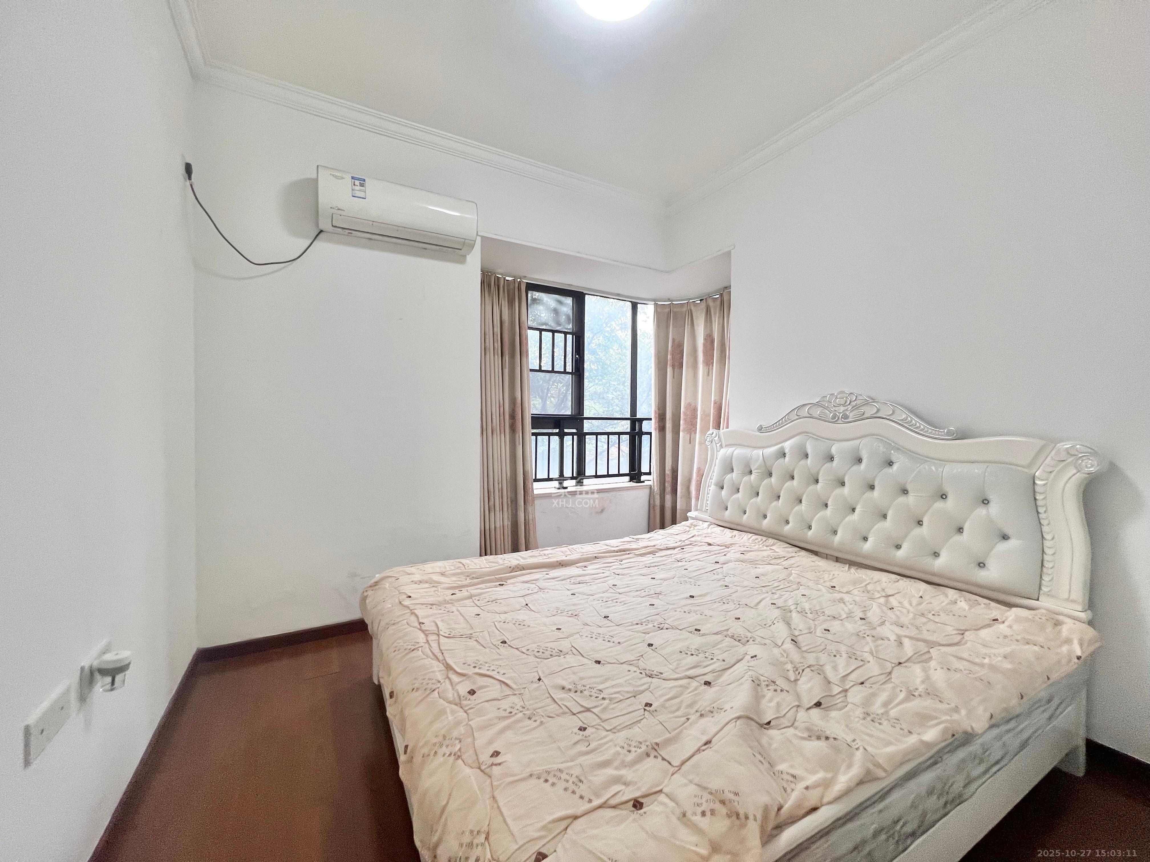 旺德府恺悦国际 2室2厅1卫 2100.0元/月 旺德府恺悦国际 2室2厅1卫 2100.0元/月室内图