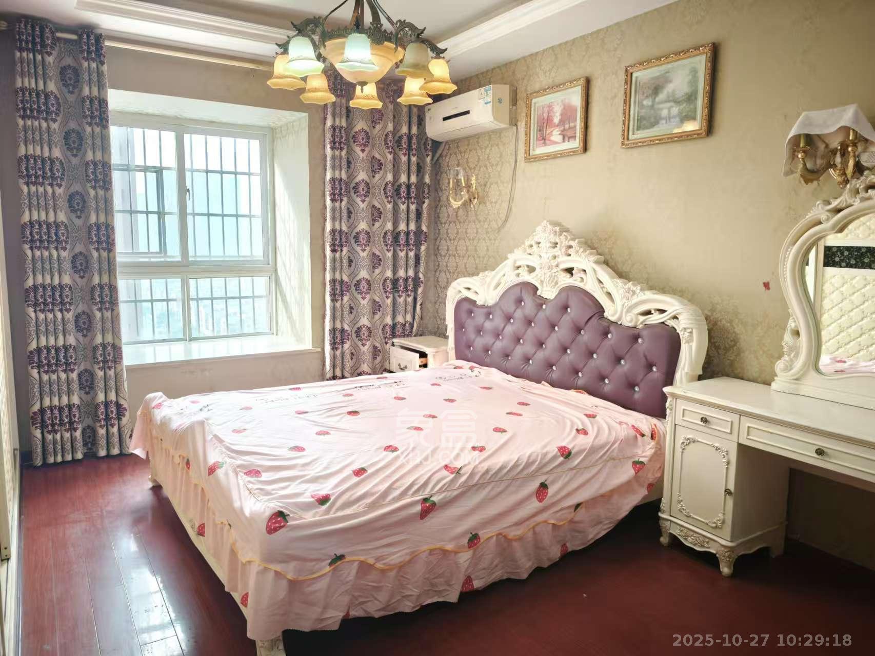 上河国际C区  3室2厅2卫    3000.0元/月 上河国际C区  3室2厅2卫    3000.0元/月室内图