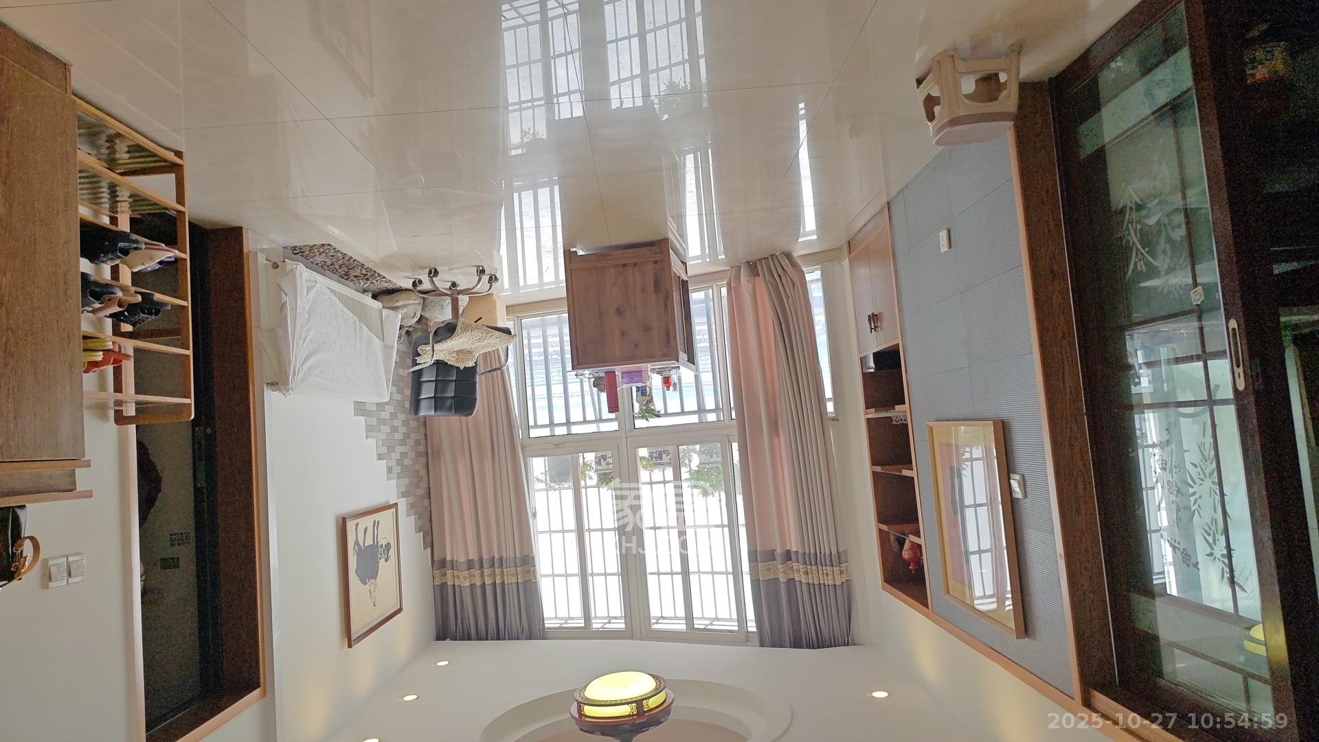 幸福洋房 4室2厅2卫 2400.0元/月 幸福洋房 4室2厅2卫 2400.0元/月室内图