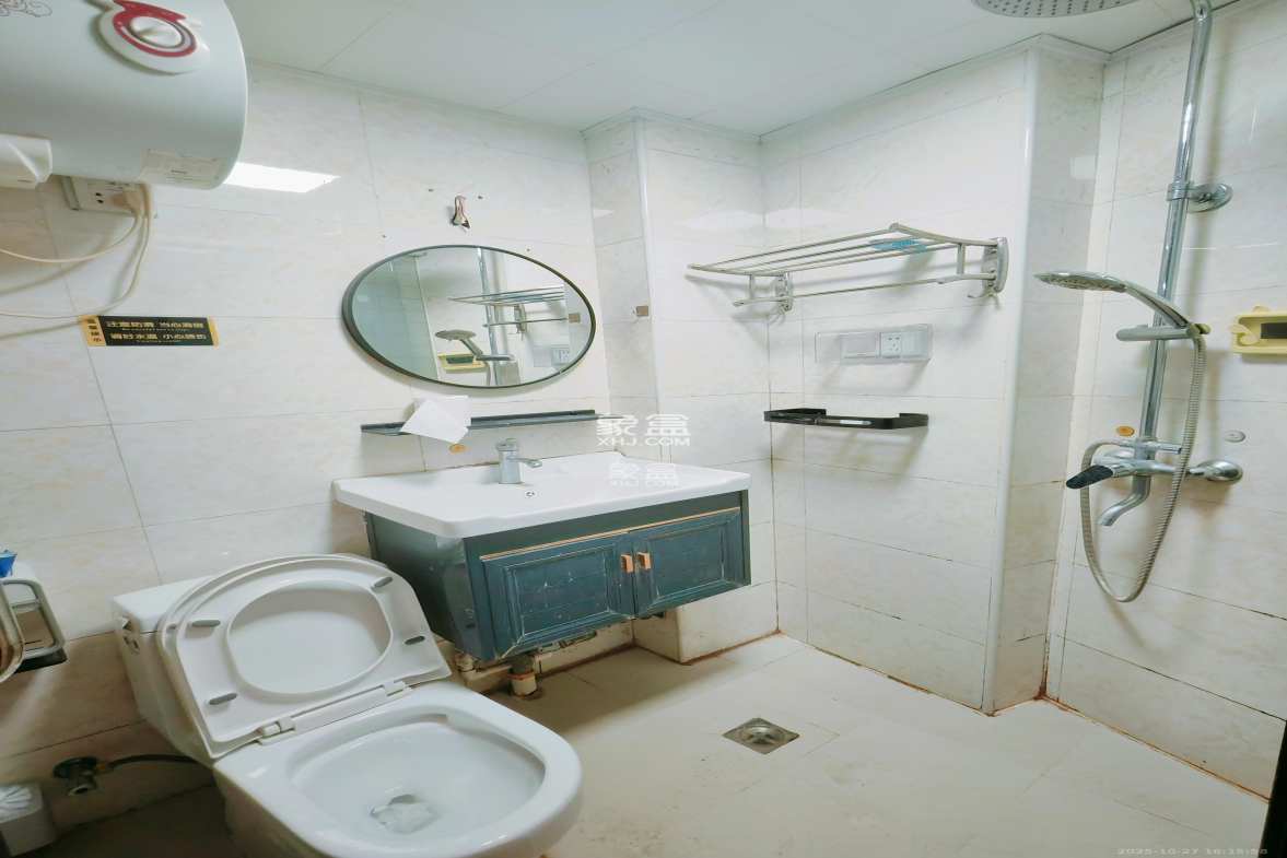 兰卡威国际 1室1厅1卫 1400.0元/月 兰卡威国际 1室1厅1卫 1400.0元/月室内图