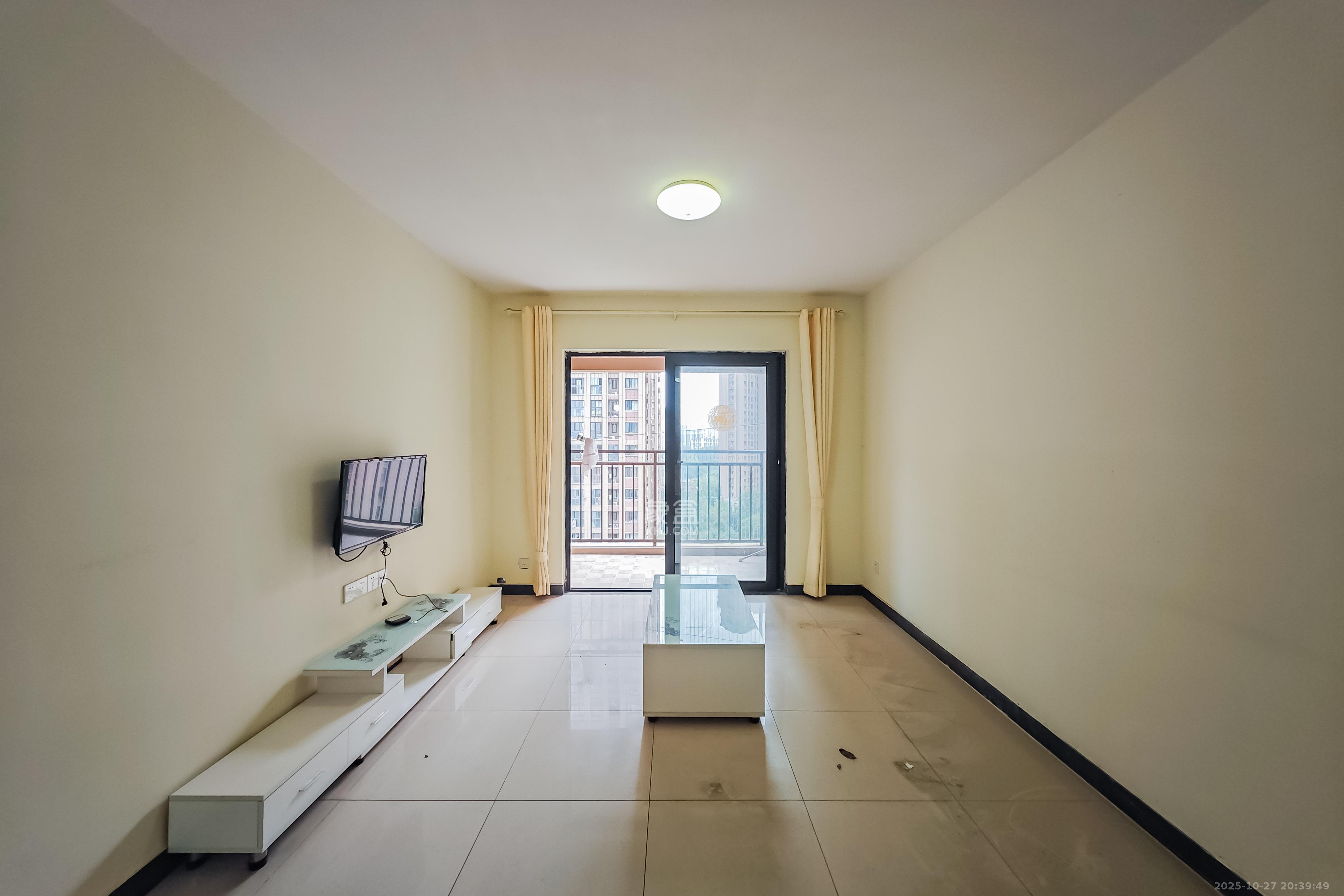 旭辉香樟公馆 2室2厅1卫 69.0万 旭辉香樟公馆 2室2厅1卫 69.0万客厅