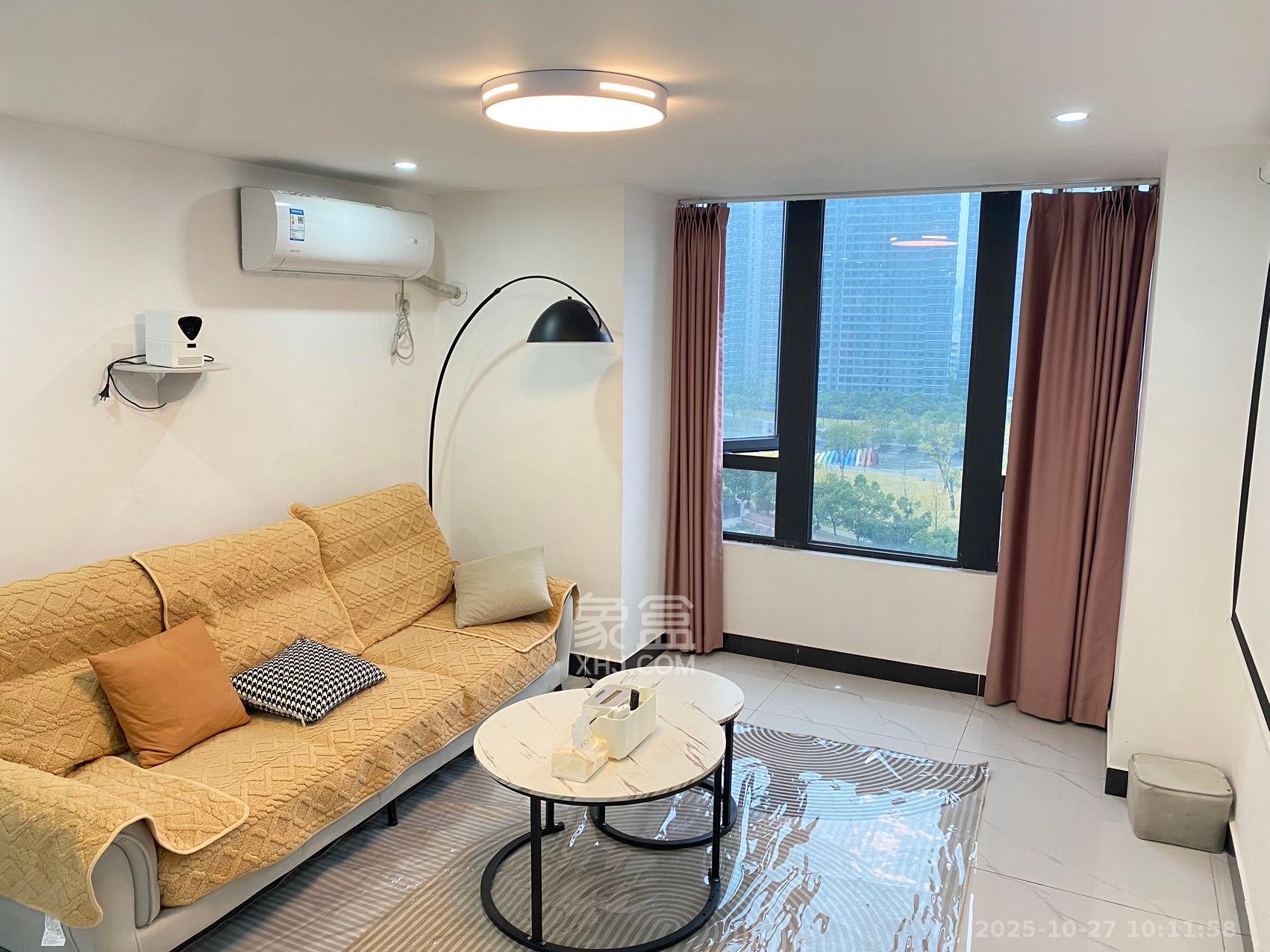 中海阅溪府 2室1厅1卫 2000.0元/月 中海阅溪府 2室1厅1卫 2000.0元/月室内图