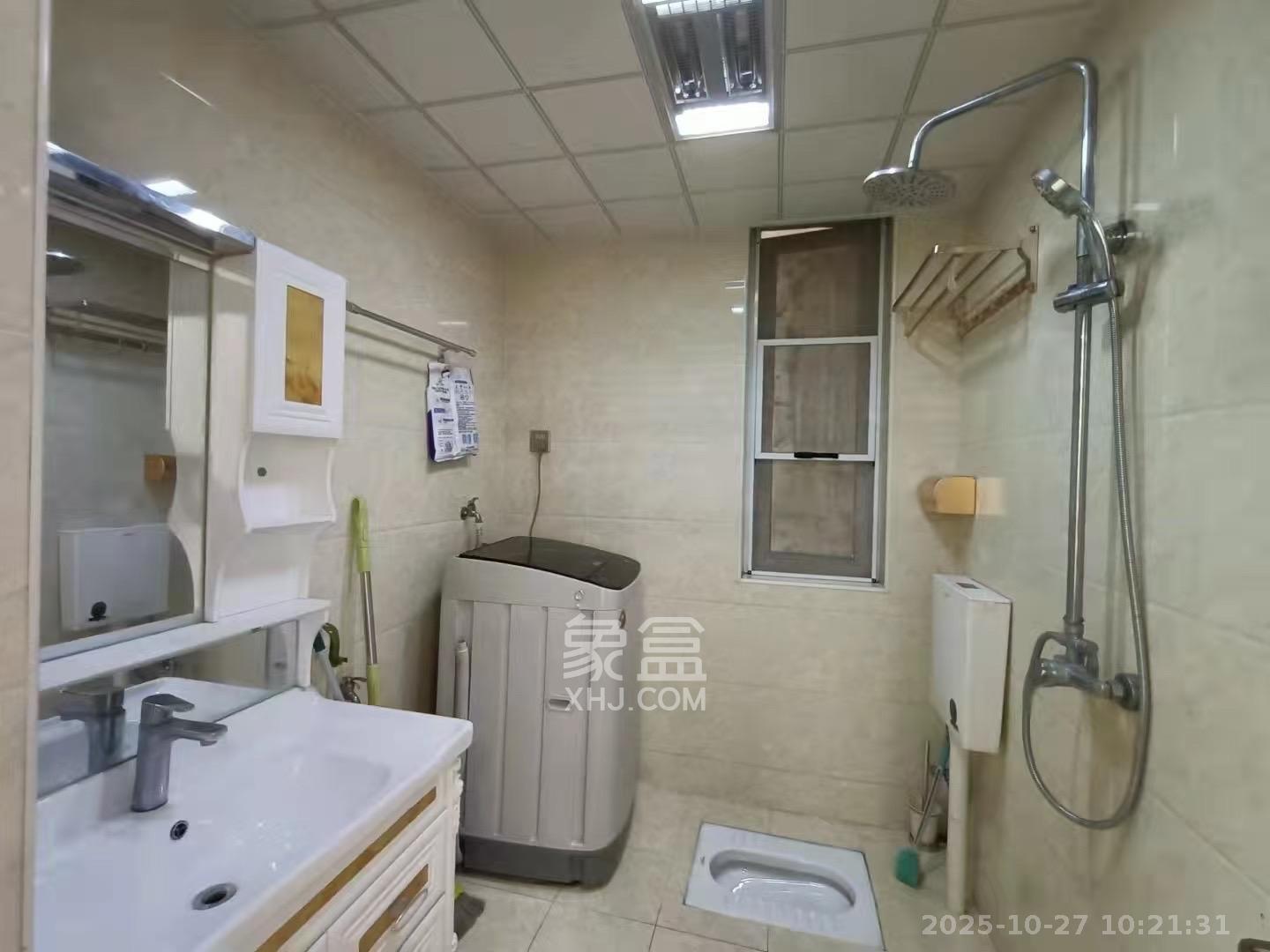 金地三千府(金地湖山樾、金地自在城) 3室2厅1卫 1800.0元/月 金地三千府(金地湖山樾、金地自在城) 3室2厅1卫 1800.0元/月室内图