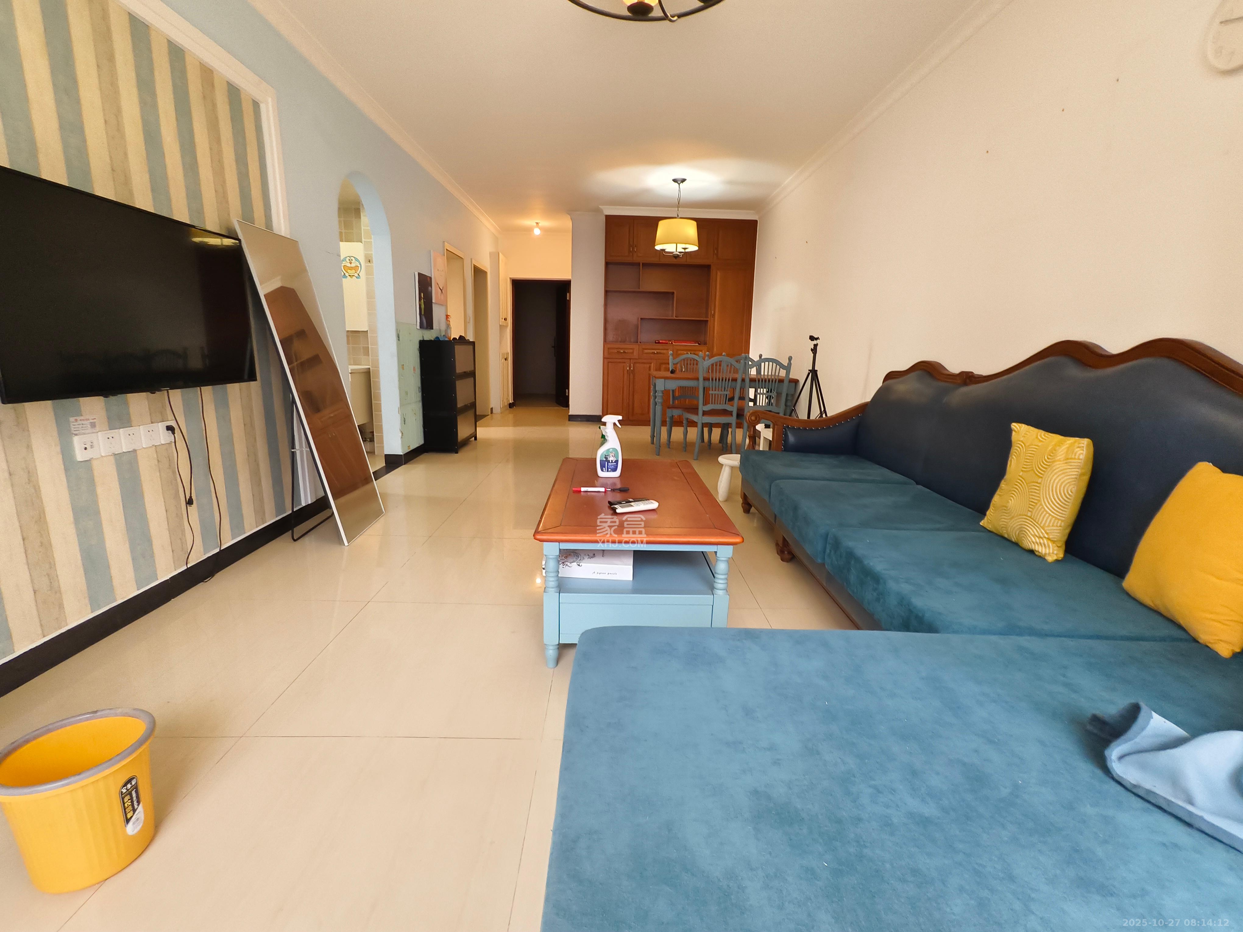 联美品格  2室1厅1卫    1800.0元/月 联美品格  2室1厅1卫    1800.0元/月