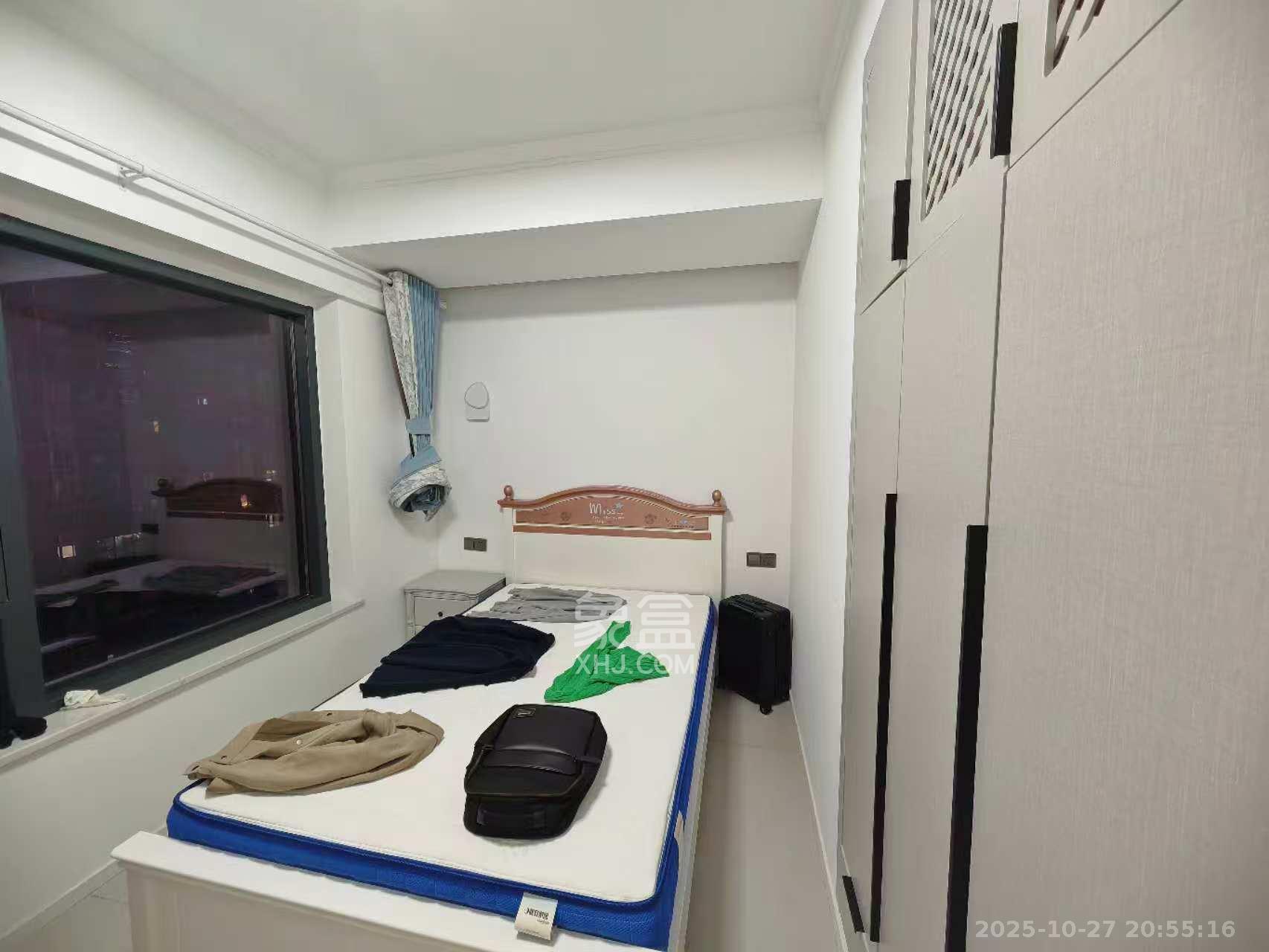 东怡外国（南湖一号)  2室1厅1卫    4000.0元/月室内图