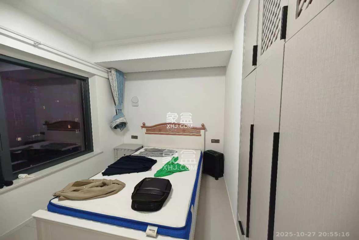 东怡外国(南湖一号) 2室1厅1卫 4000.0元/月 东怡外国(南湖一号) 2室1厅1卫 4000.0元/月室内图