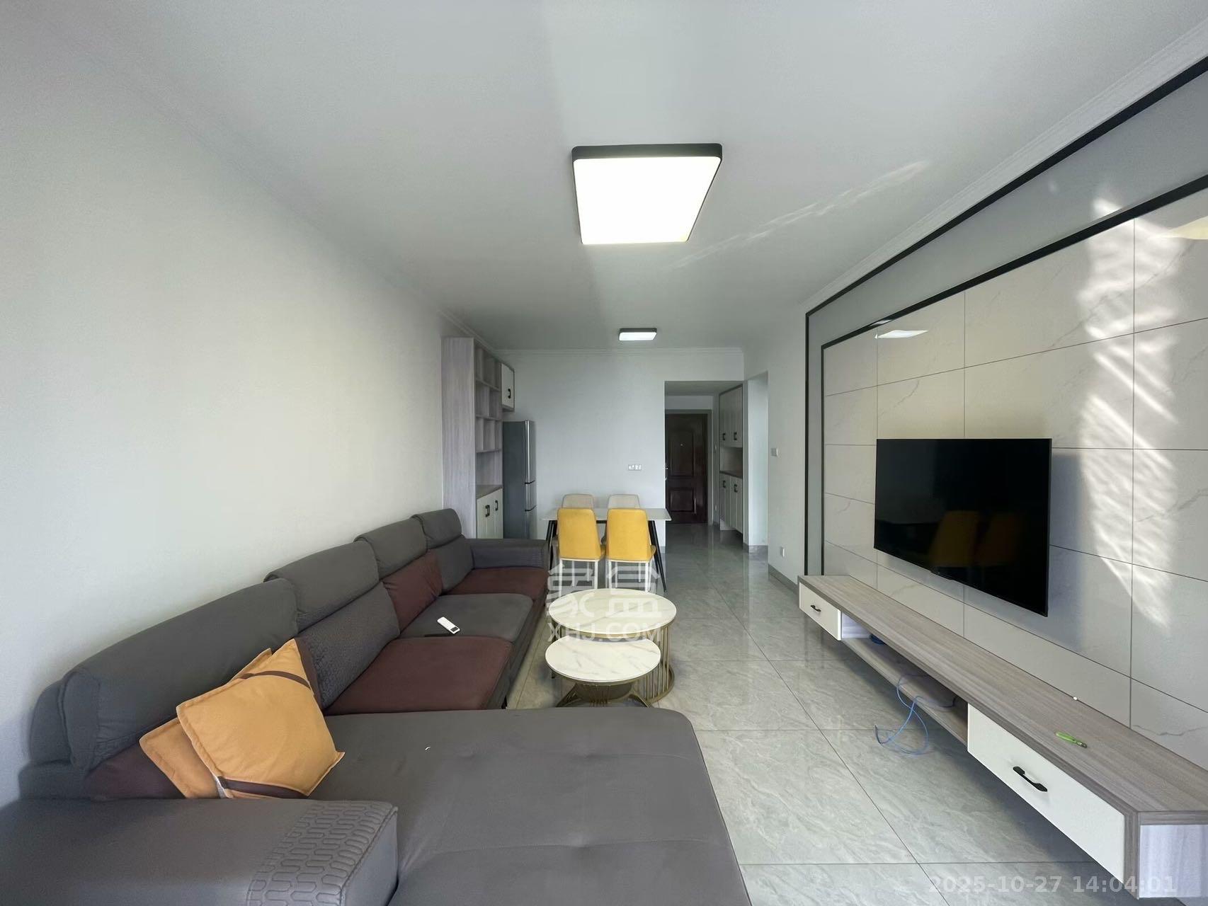 嘉雨东苑  2室1厅1卫    2800.0元/月