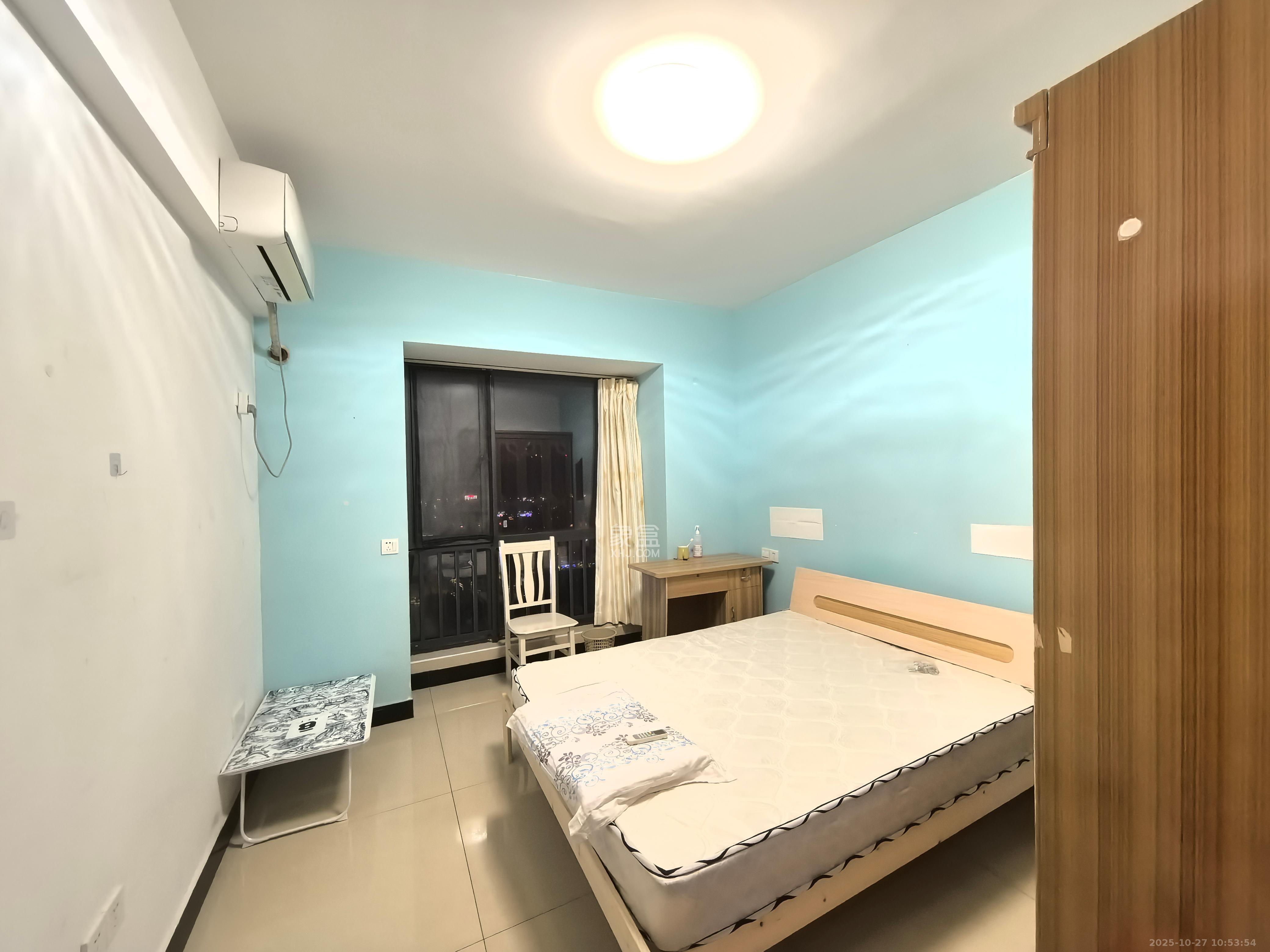 兰亭都荟(璟峰苑)  4室1厅1卫    2800.0元/月 兰亭都荟(璟峰苑)  4室1厅1卫    2800.0元/月室内图