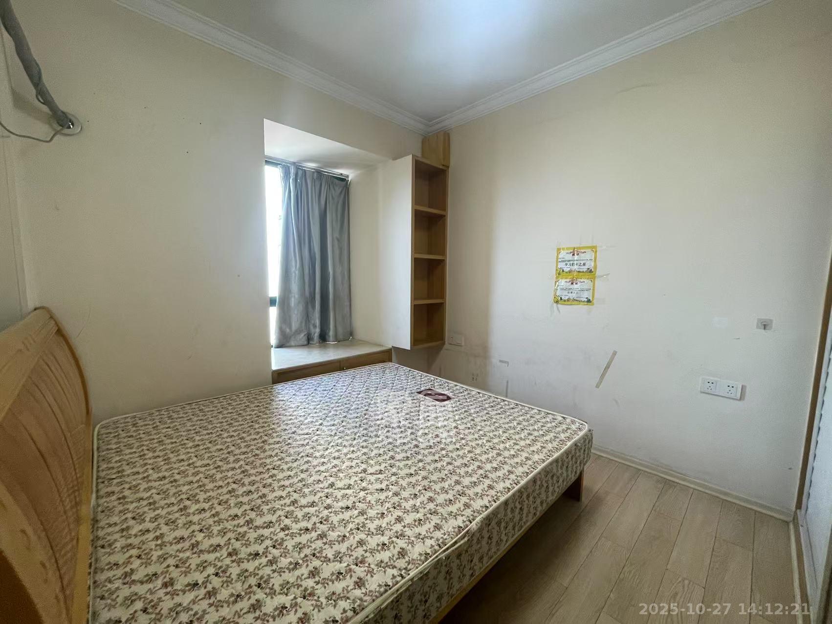 才子佳苑一期/二期  1室2厅1卫    2100.0元/月室内图