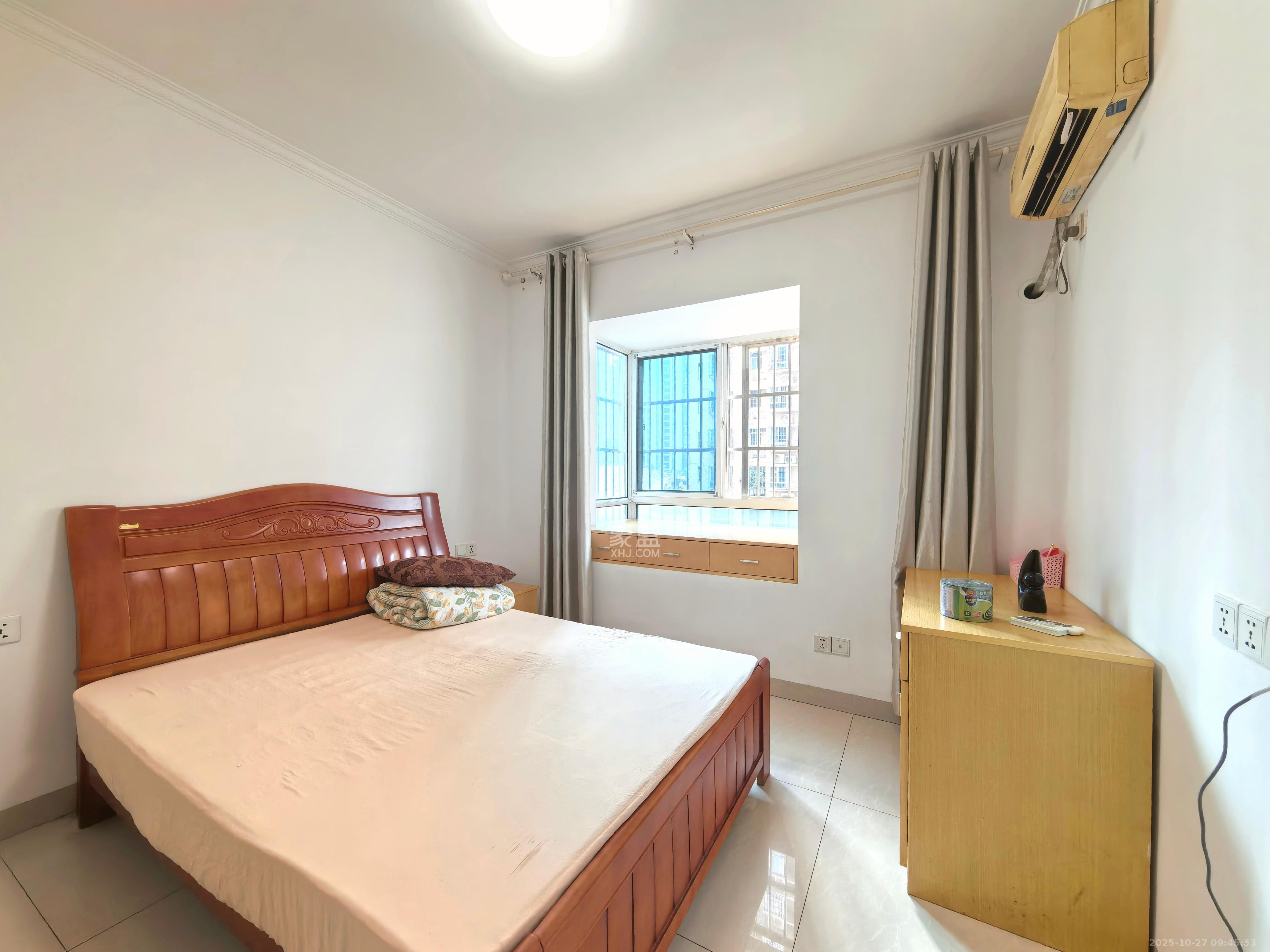 福满新城(新天安置小区) 3室2厅2卫 1700.0元/月 福满新城(新天安置小区) 3室2厅2卫 1700.0元/月室内图