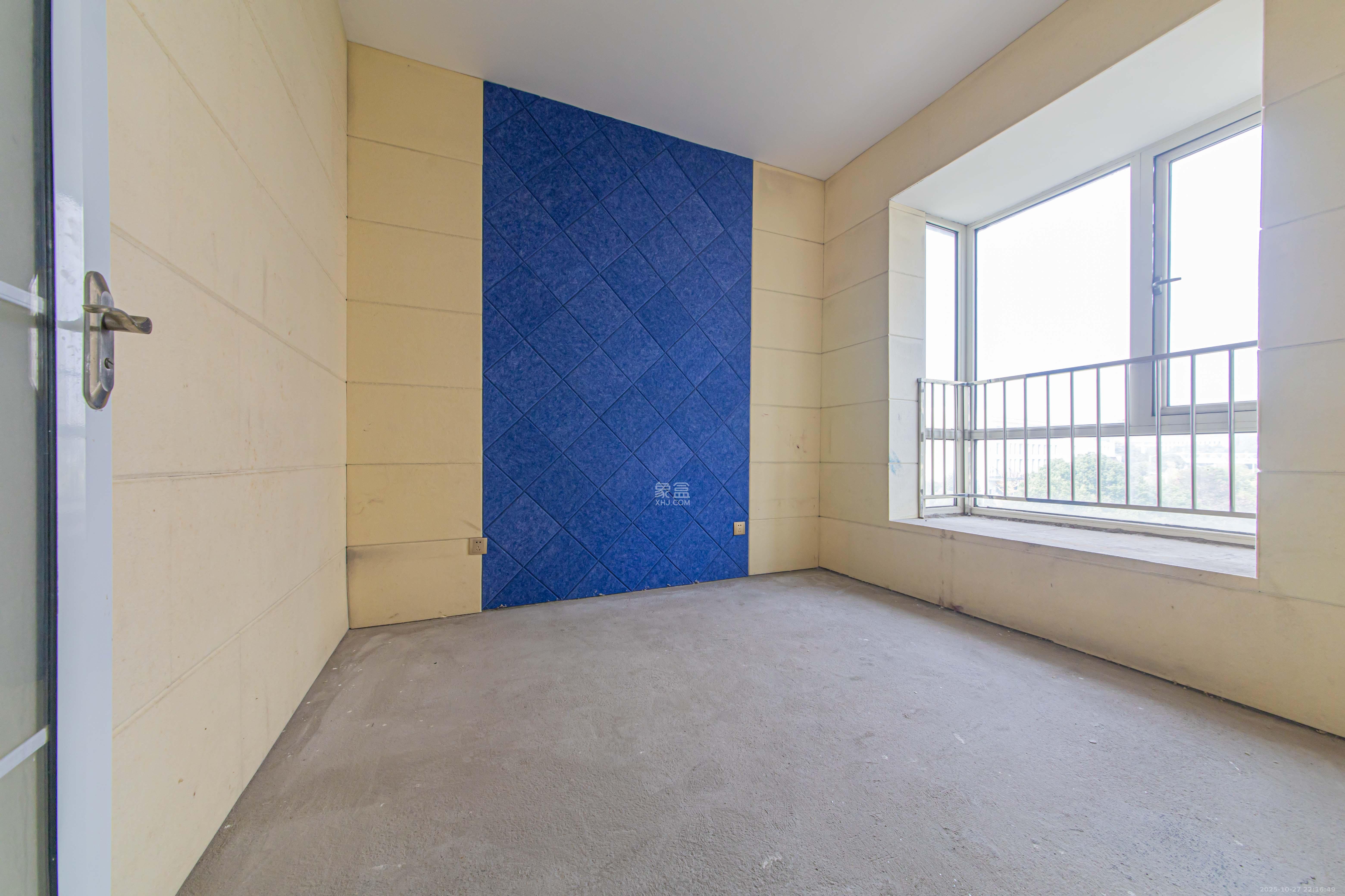 现代雅境园 3室2厅1卫 138.0万 现代雅境园 3室2厅1卫 138.0万卧室