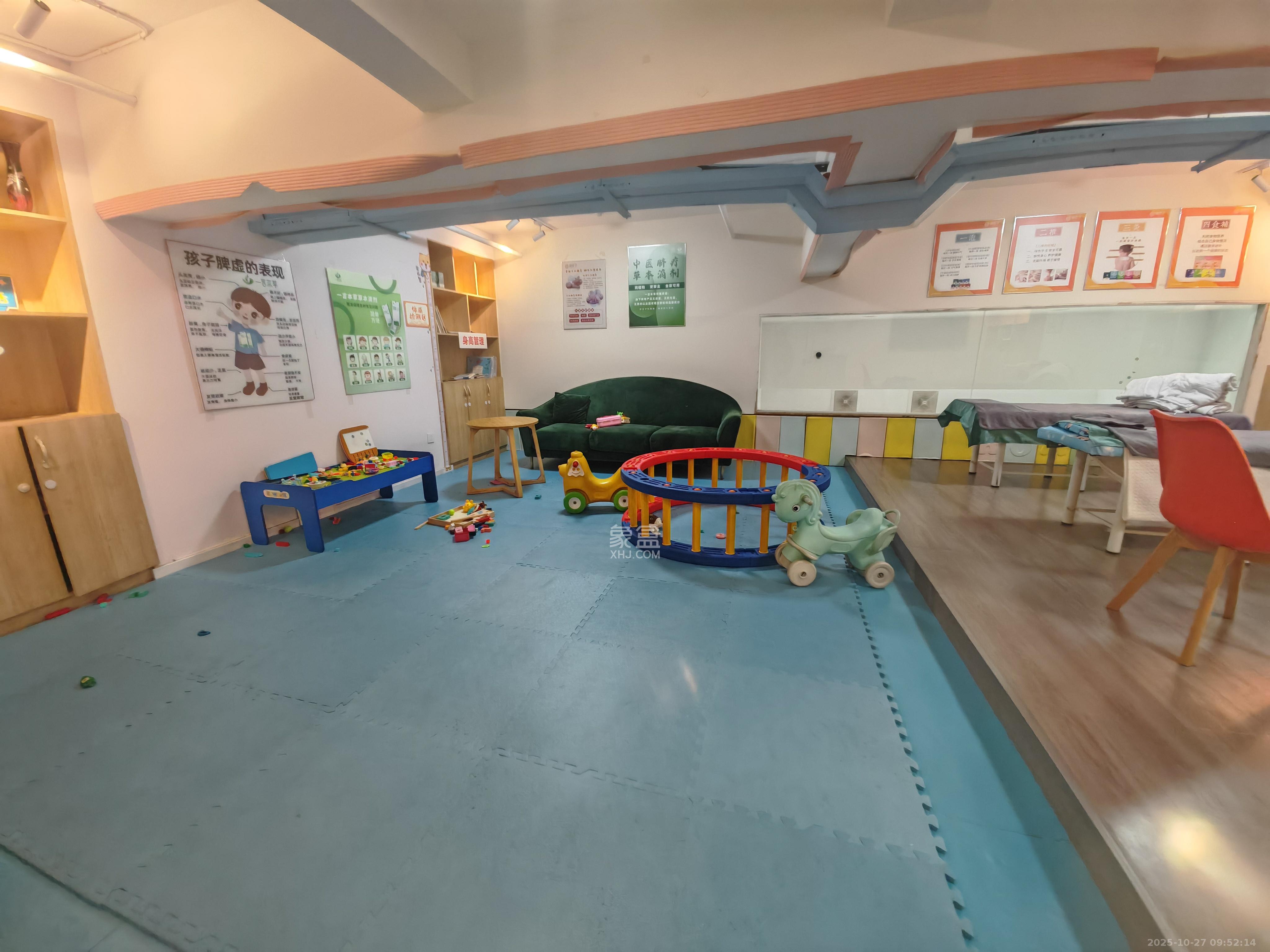 万科金域蓝湾   214.0㎡      13000.0元/月室内图