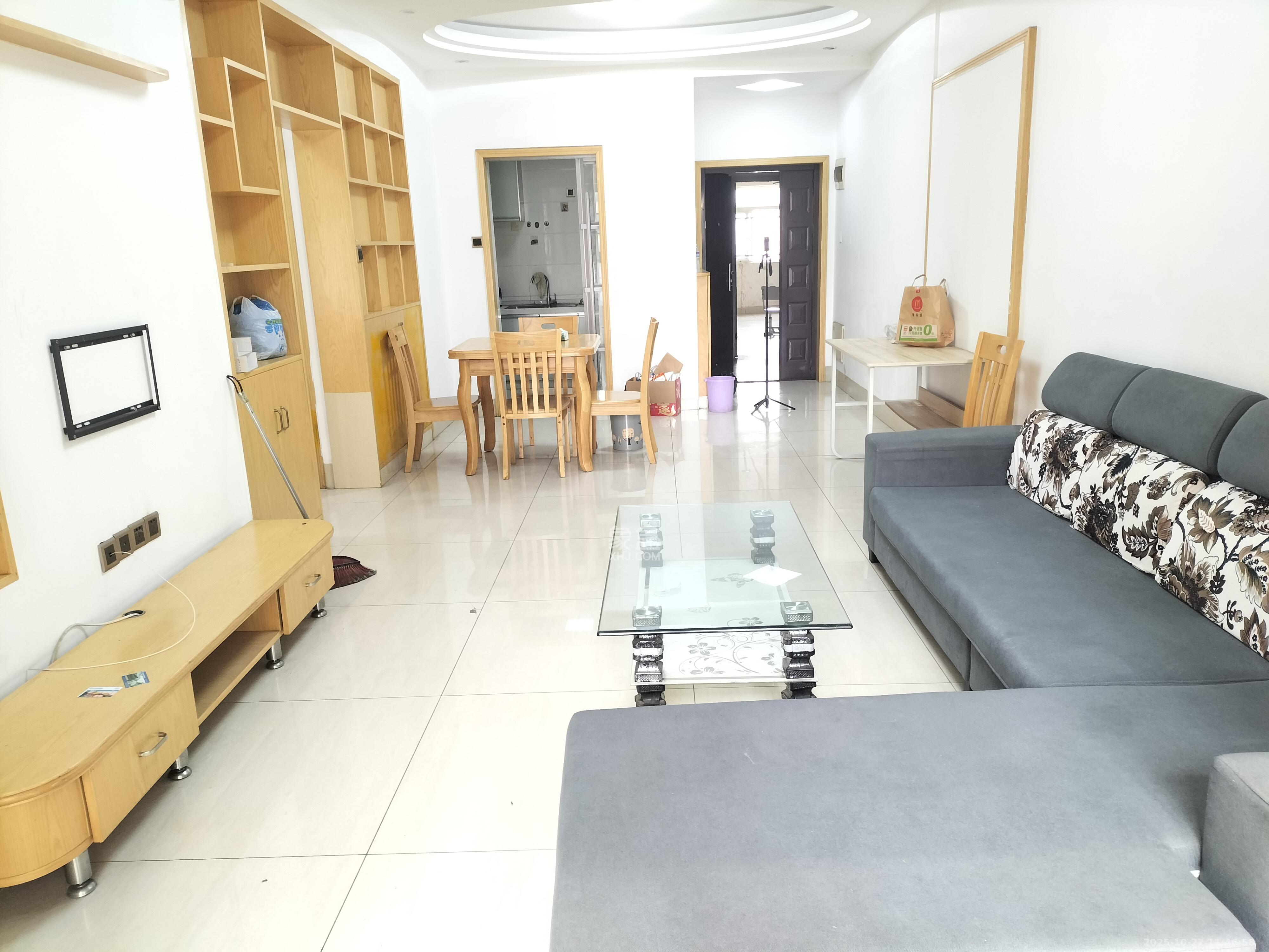 家和苑(原梅溪湖保障性住房一期)  2室2厅1卫    1800.0元/月 家和苑(原梅溪湖保障性住房一期)  2室2厅1卫    1800.0元/月室内图