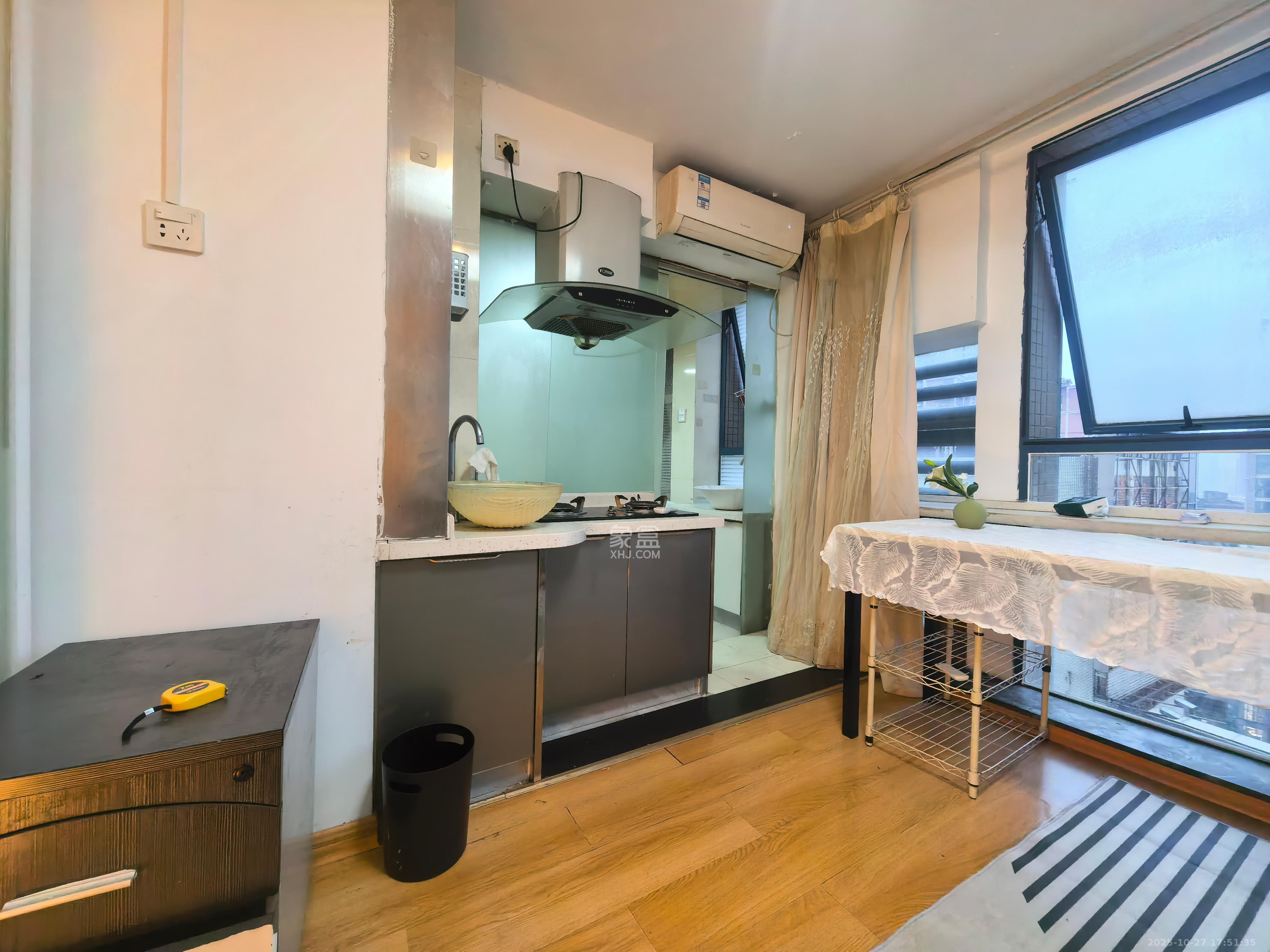 东一国际 1室1厅1卫 1500.0元/月 东一国际 1室1厅1卫 1500.0元/月室内图