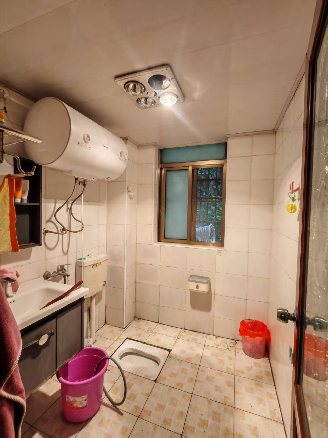 悦江花园 2室2厅1卫 1280.0元/月 悦江花园 2室2厅1卫 1280.0元/月室内图