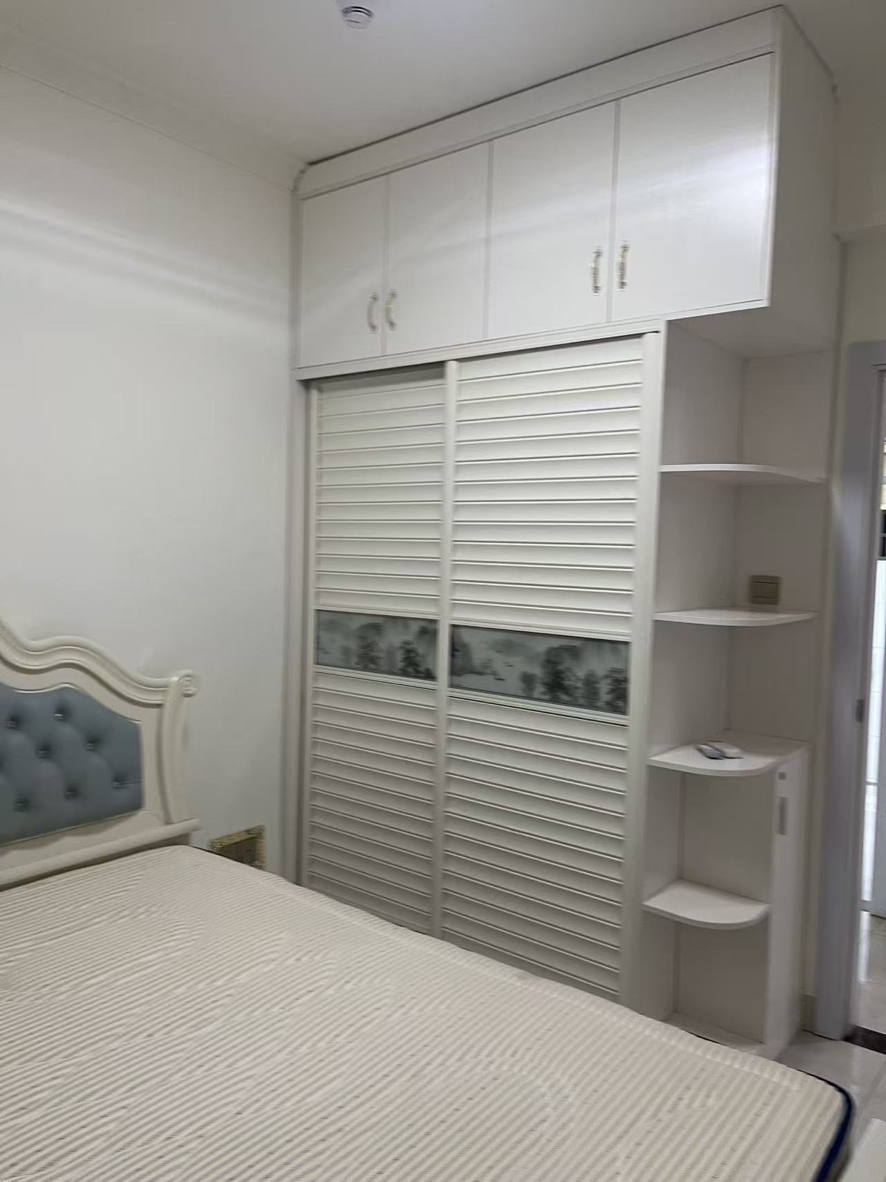 海侨花园  3室2厅1卫    2800.0元/月 海侨花园  3室2厅1卫    2800.0元/月室内图