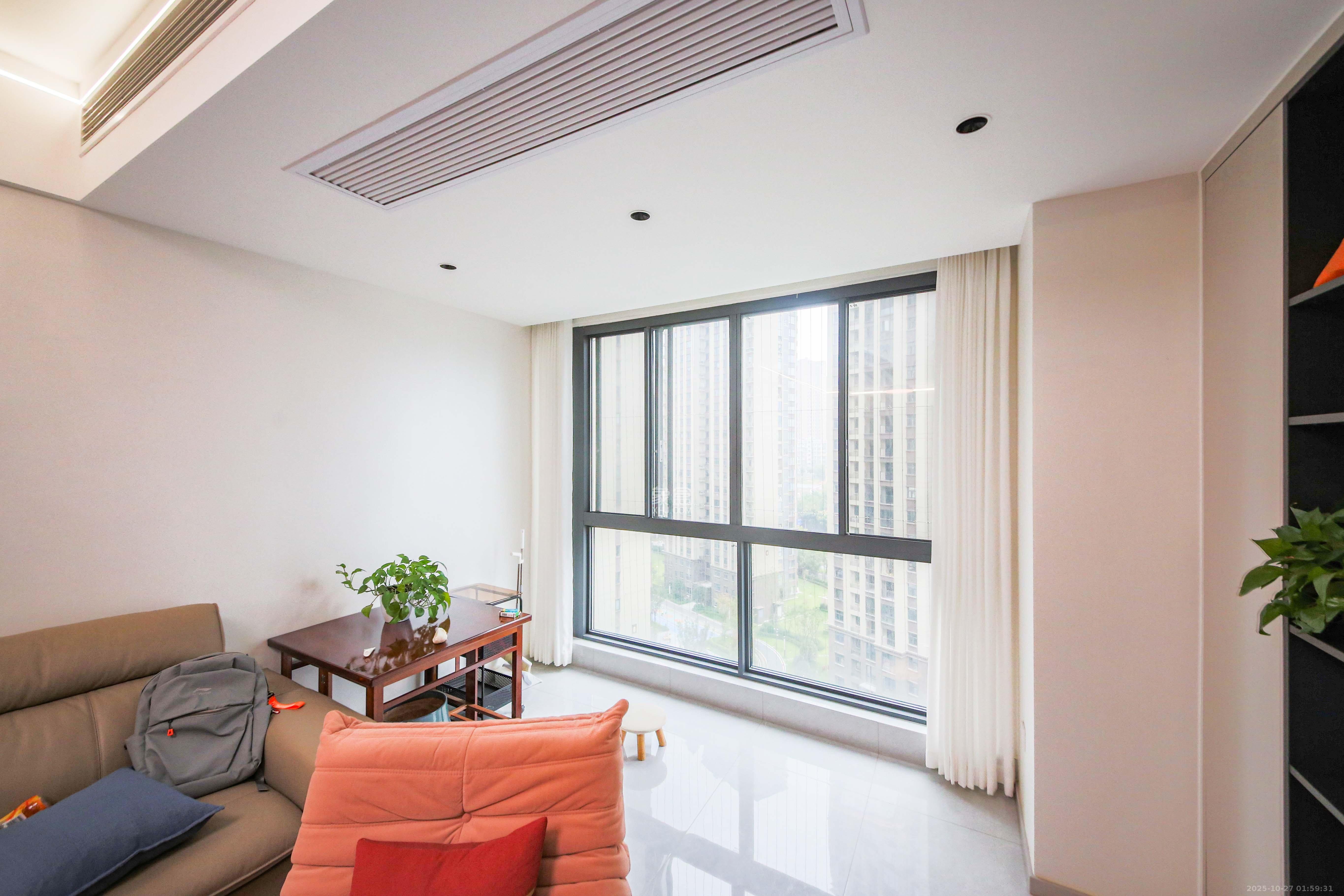 中建钰和城  3室2厅2卫    156.0万 中建钰和城  3室2厅2卫    156.0万阳台