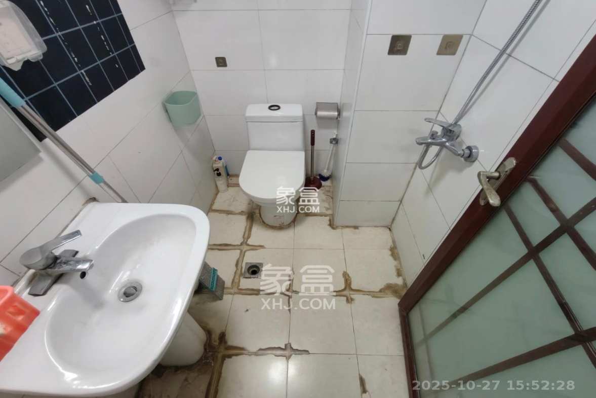 联美品格 1室2厅1卫 1700.0元/月 联美品格 1室2厅1卫 1700.0元/月室内图