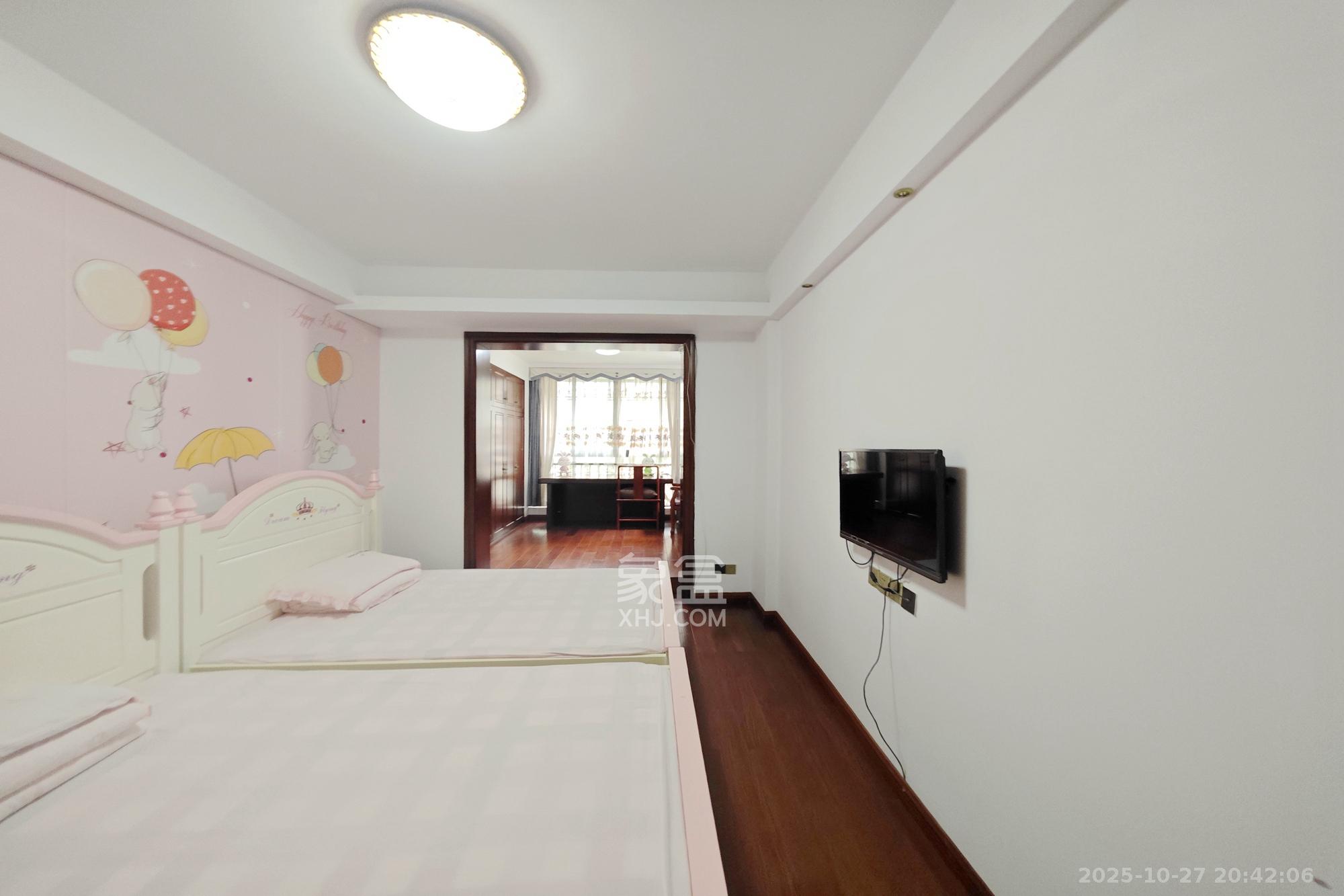 佳润新城(佳润新都)  4室2厅2卫    175.0万 佳润新城(佳润新都)  4室2厅2卫    175.0万卧室