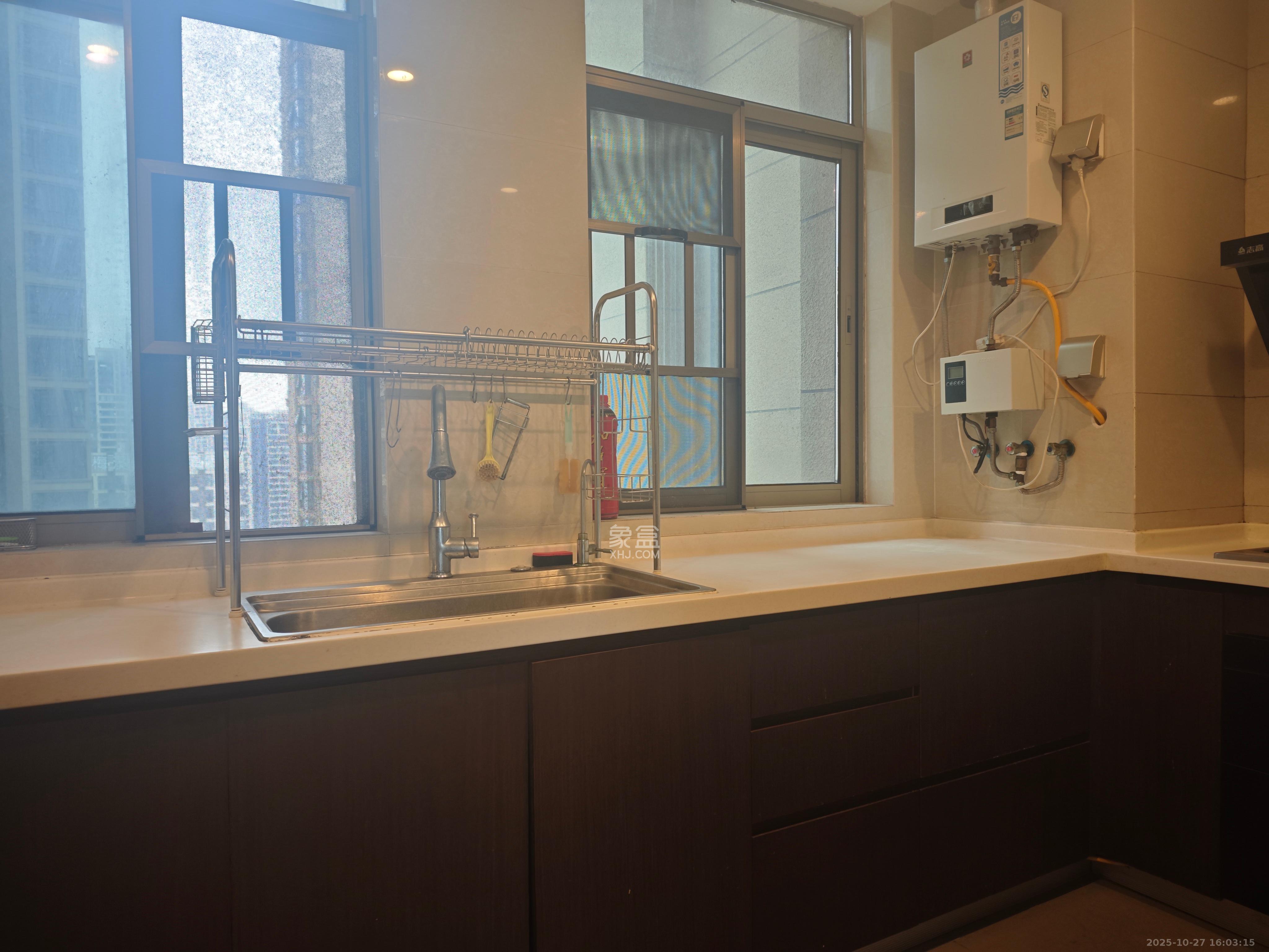 梅溪湖金茂府(金茂广场)(金茂览秀城)  1室2厅2卫    4800.0元/月 梅溪湖金茂府(金茂广场)(金茂览秀城)  1室2厅2卫    4800.0元/月室内图