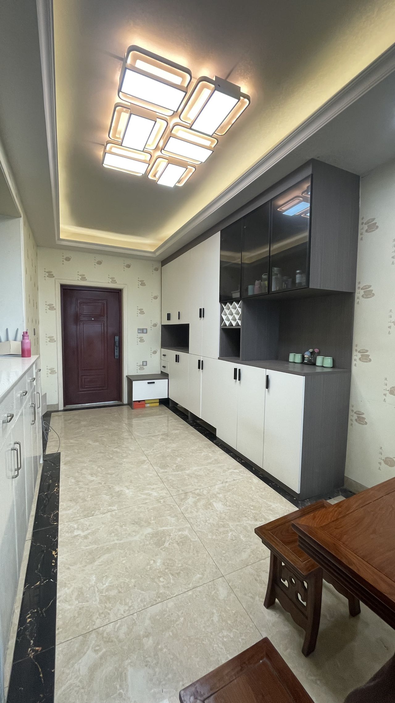 鹏利广场  3室2厅2卫    2100.0元/月户型图