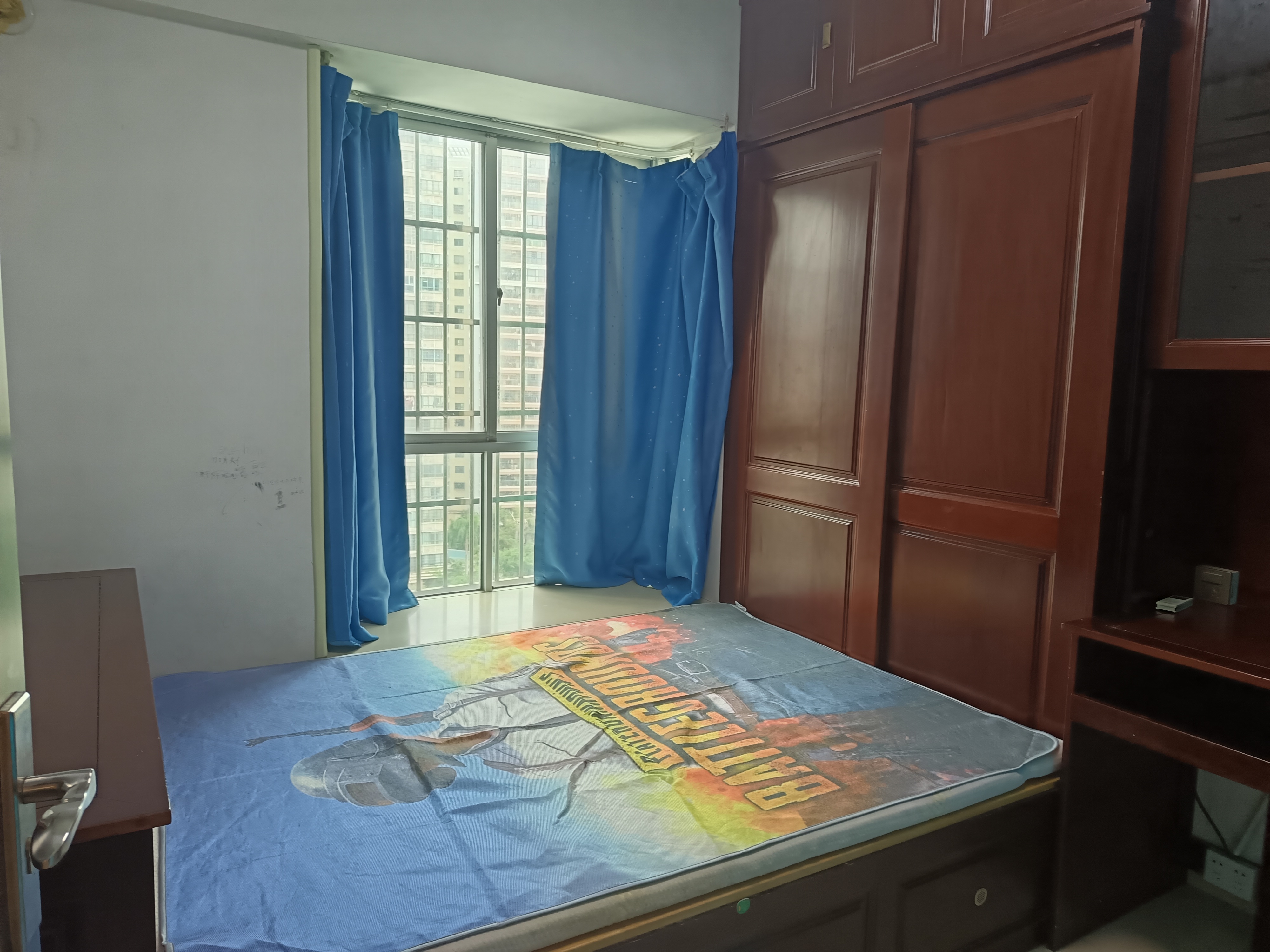 友谊华庭 3室2厅2卫 2500.0元/月 友谊华庭 3室2厅2卫 2500.0元/月室内图