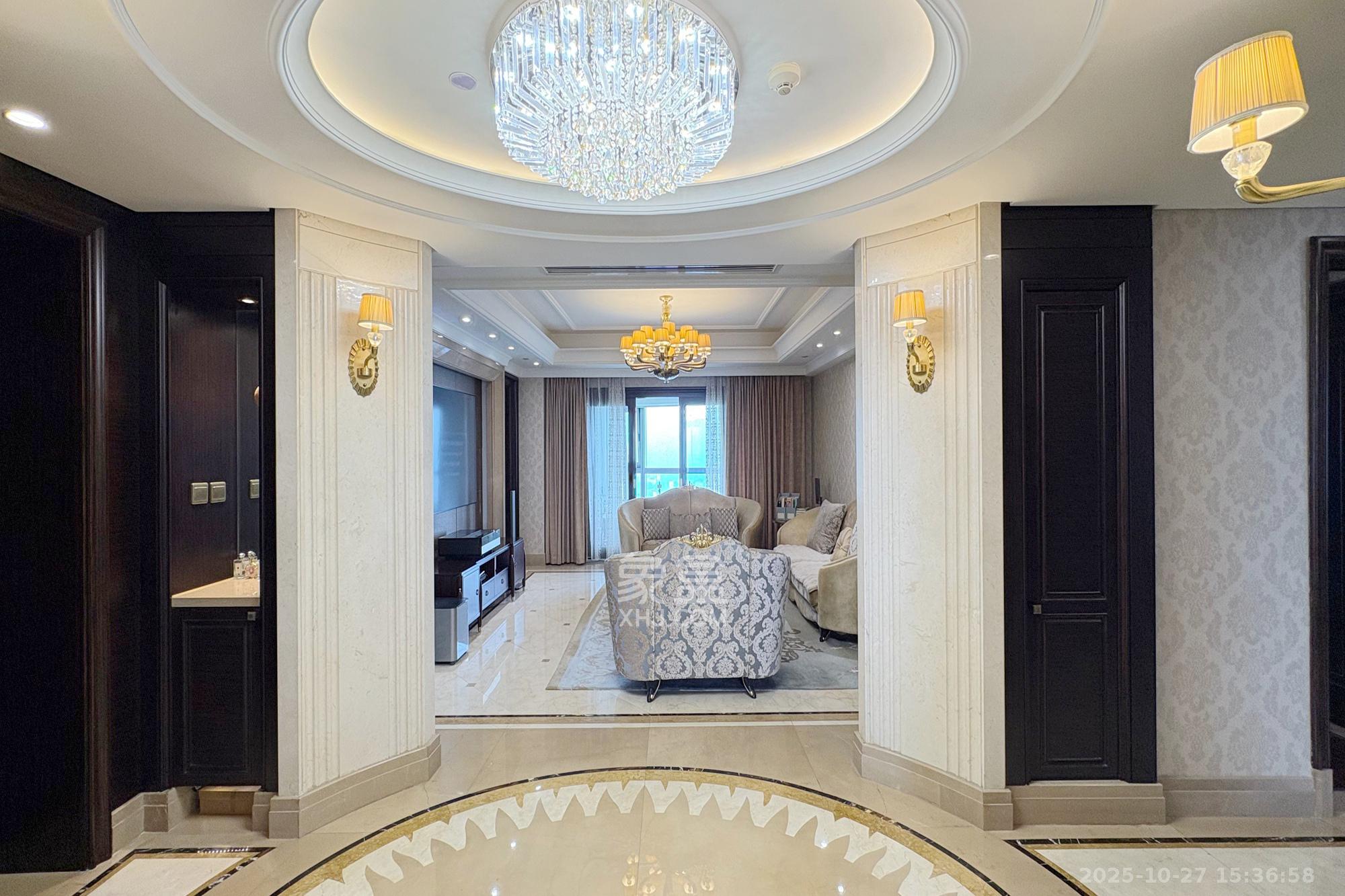 华远隆玺  4室2厅3卫    550.0万 华远隆玺  4室2厅3卫    550.0万其他