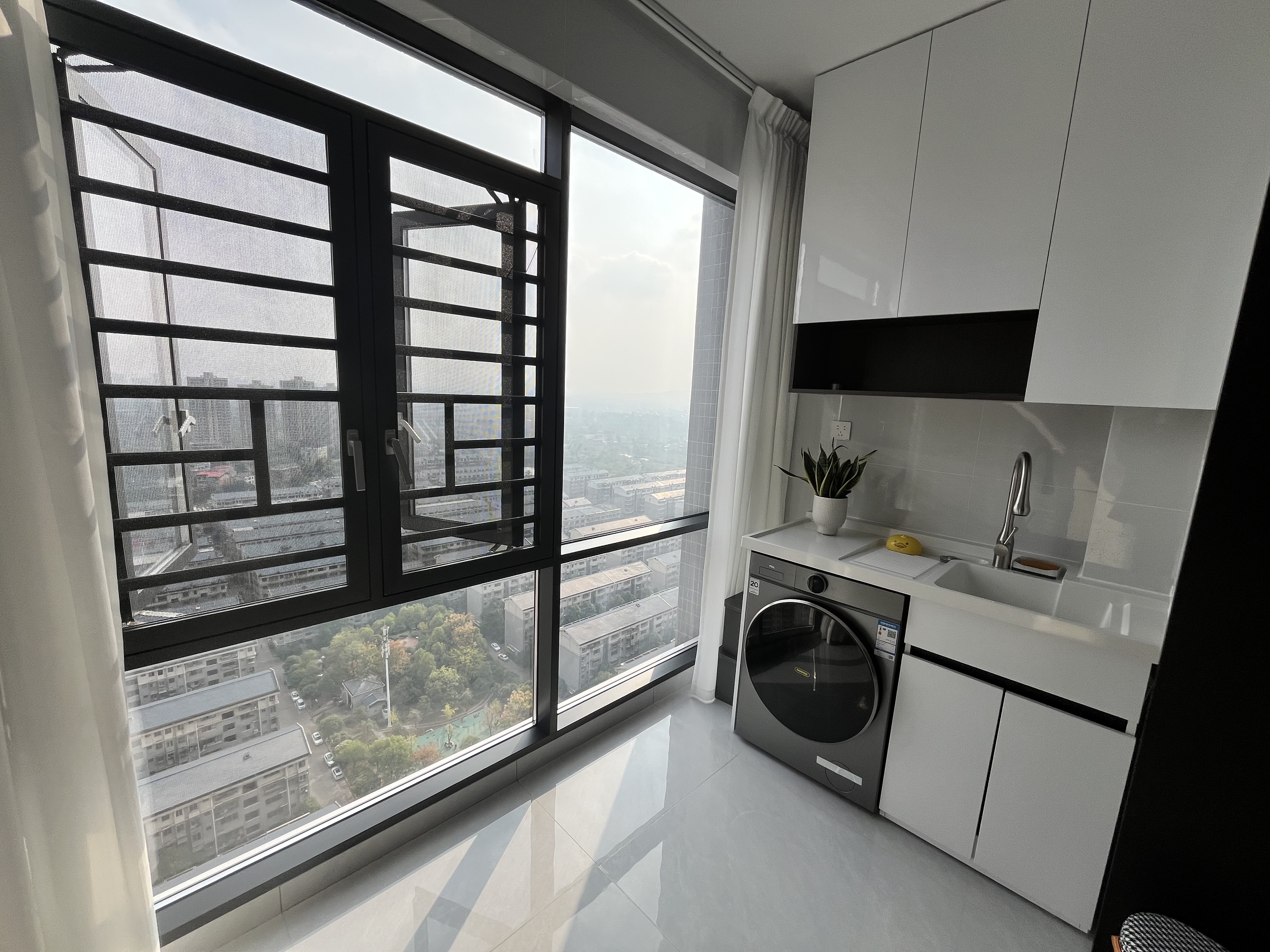 互助小区电梯房  2室2厅1卫    3000.0元/月户型图