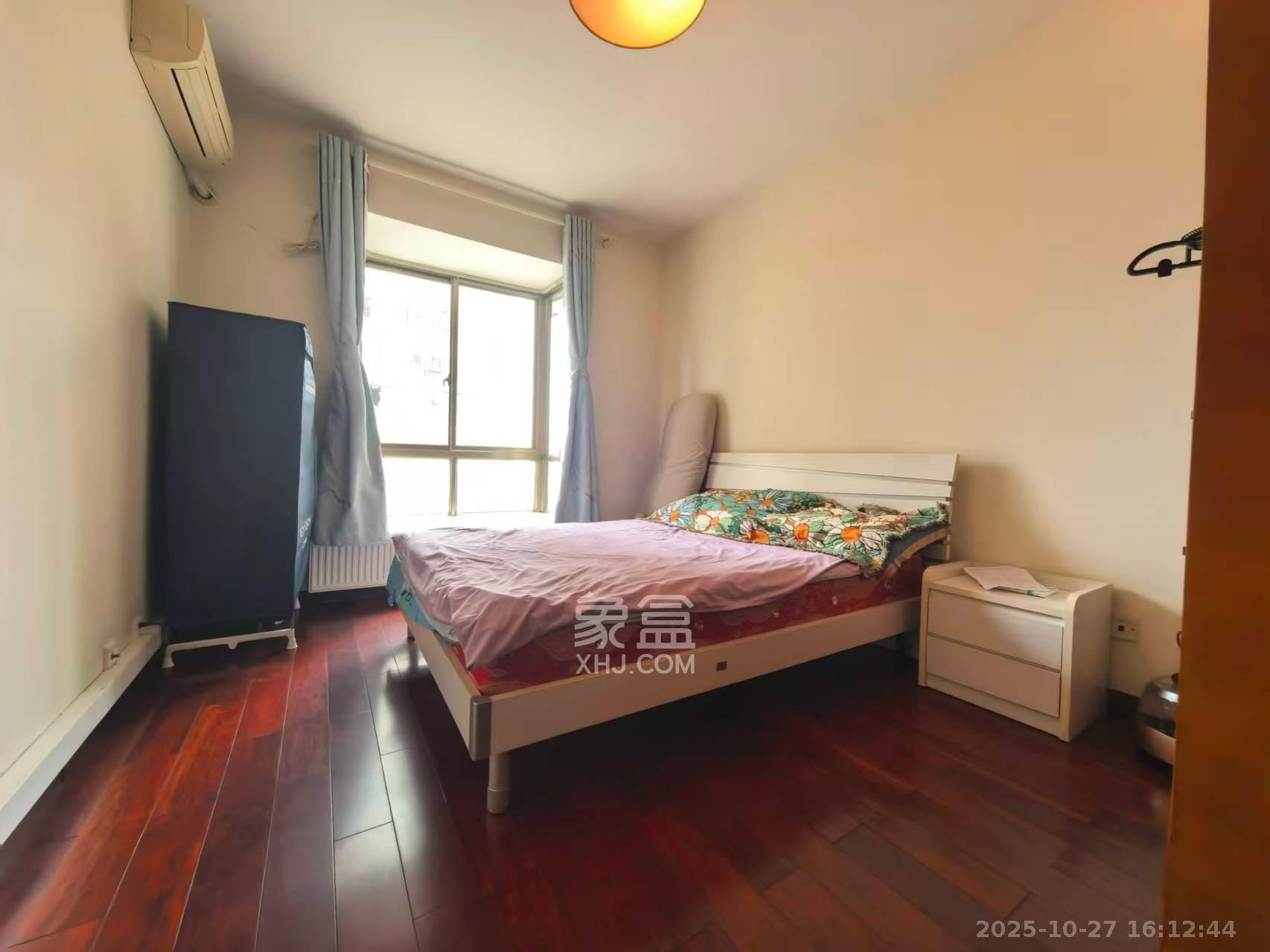 中天枫景园  4室2厅2卫    6500.0元/月 中天枫景园  4室2厅2卫    6500.0元/月室内图