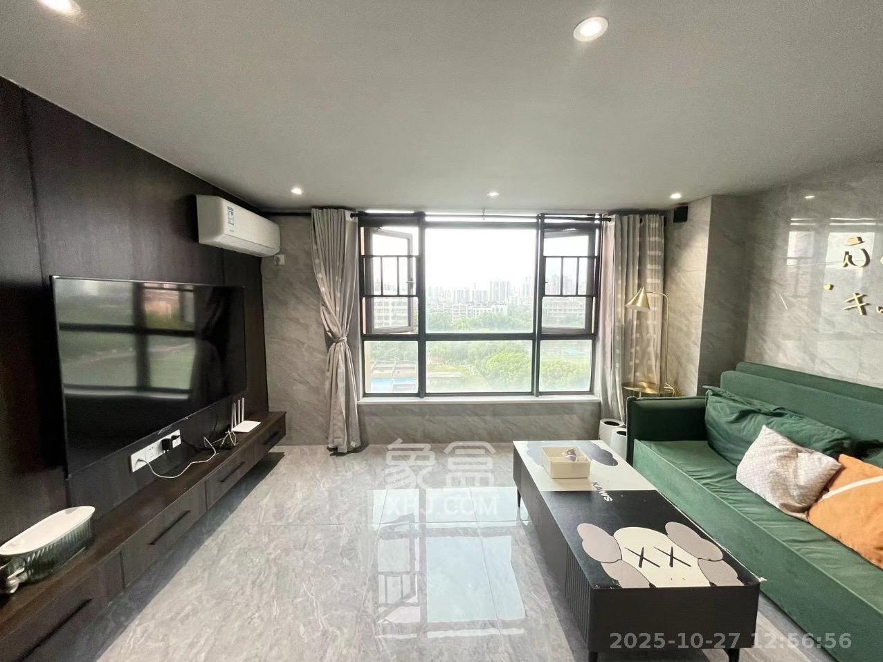 荣盛花语书苑  2室2厅1卫    2600.0元/月室内图