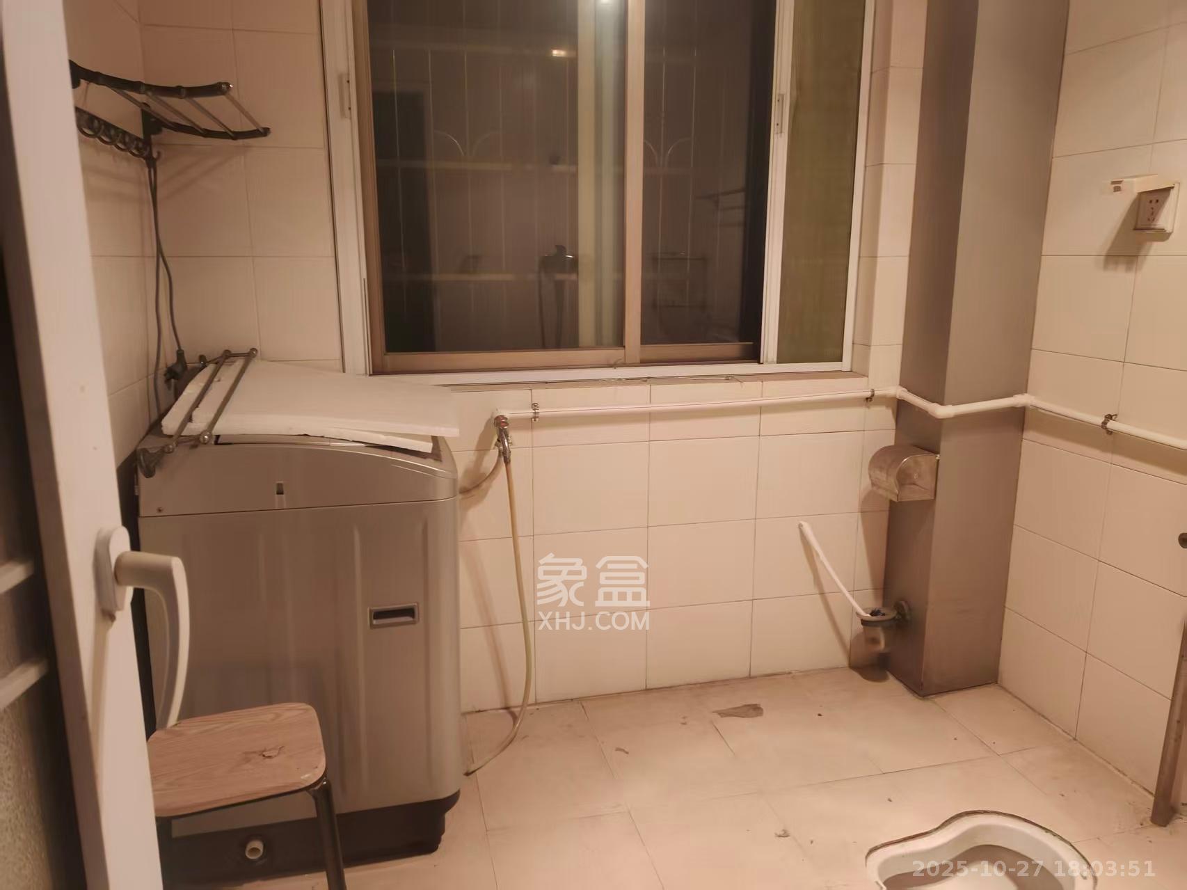 圆梦灰埠大市场  1室1厅1卫    1000.0元/月 圆梦灰埠大市场  1室1厅1卫    1000.0元/月室内图