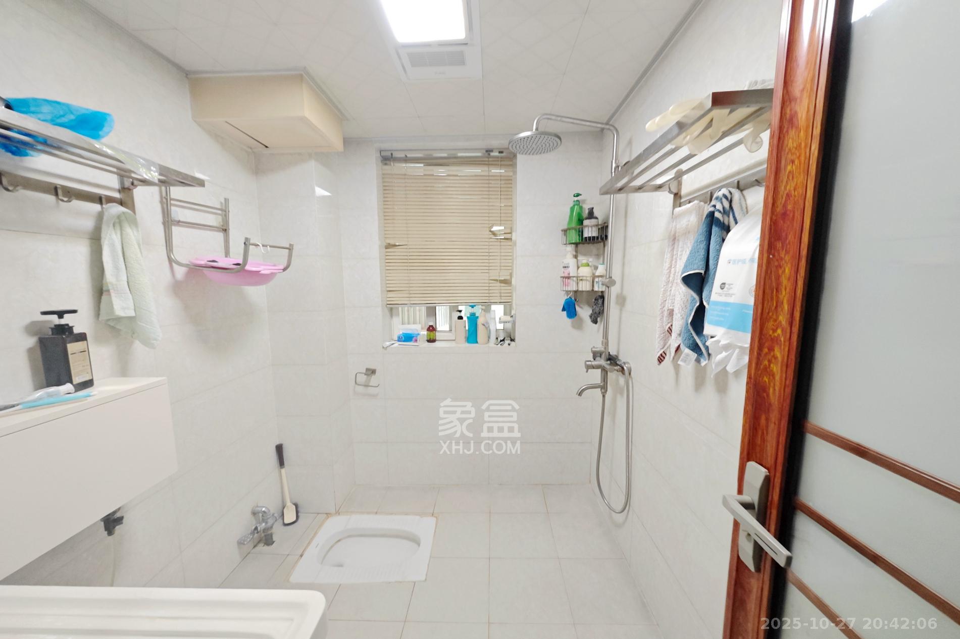 佳润新城（佳润新都）  4室2厅2卫    175.0万其他