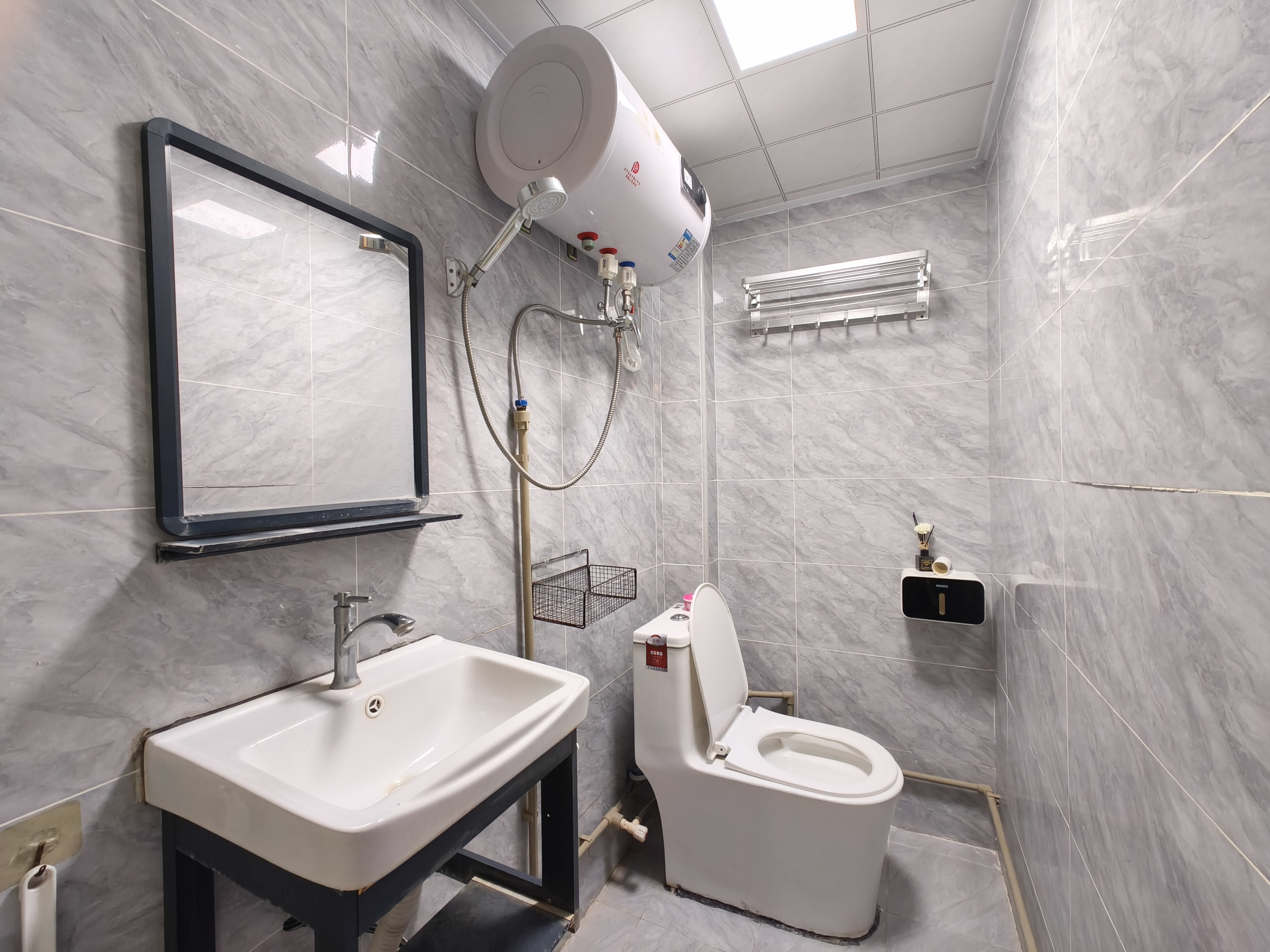 海口市检察院  1室0厅1卫    1480.0元/月室内图