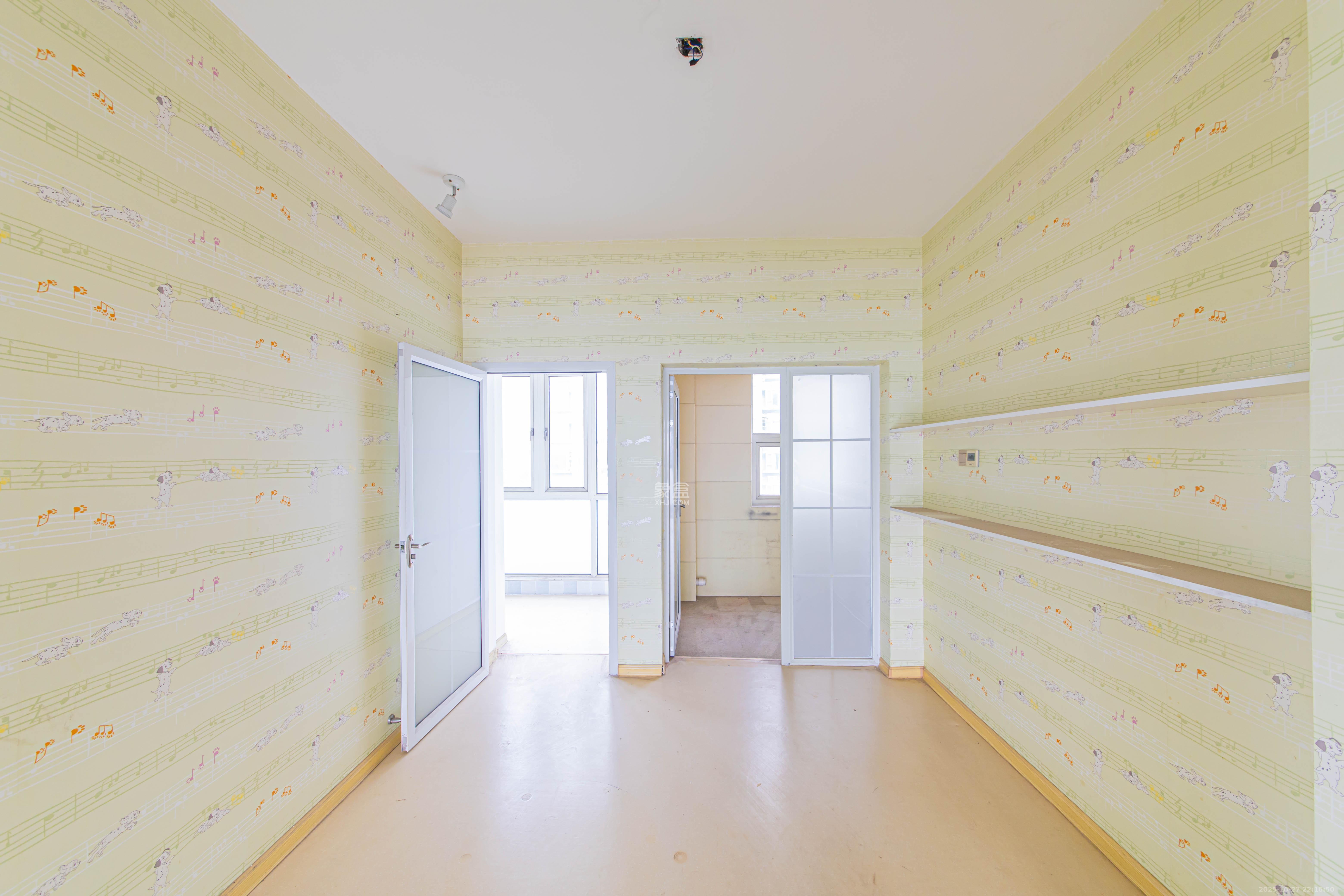 现代雅境园 3室2厅1卫 138.0万 现代雅境园 3室2厅1卫 138.0万客厅