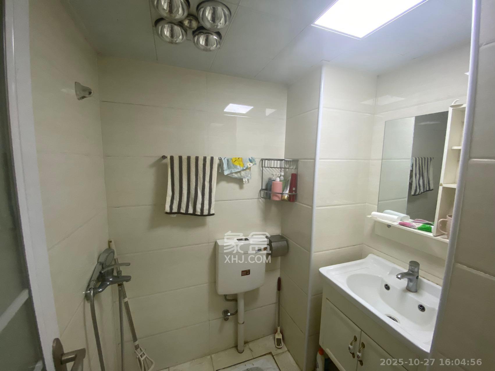 金房奥斯卡  1室0厅0卫    1300.0元/月 金房奥斯卡  1室0厅0卫    1300.0元/月室内图