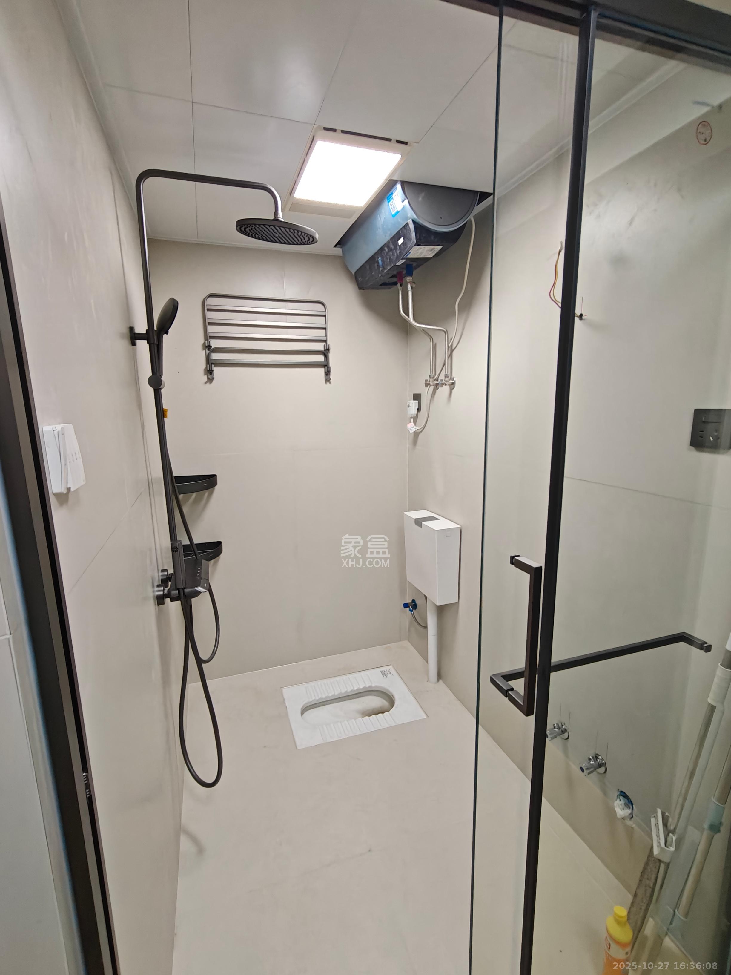 湘翰御舍  1室0厅1卫    1400.0元/月室内图