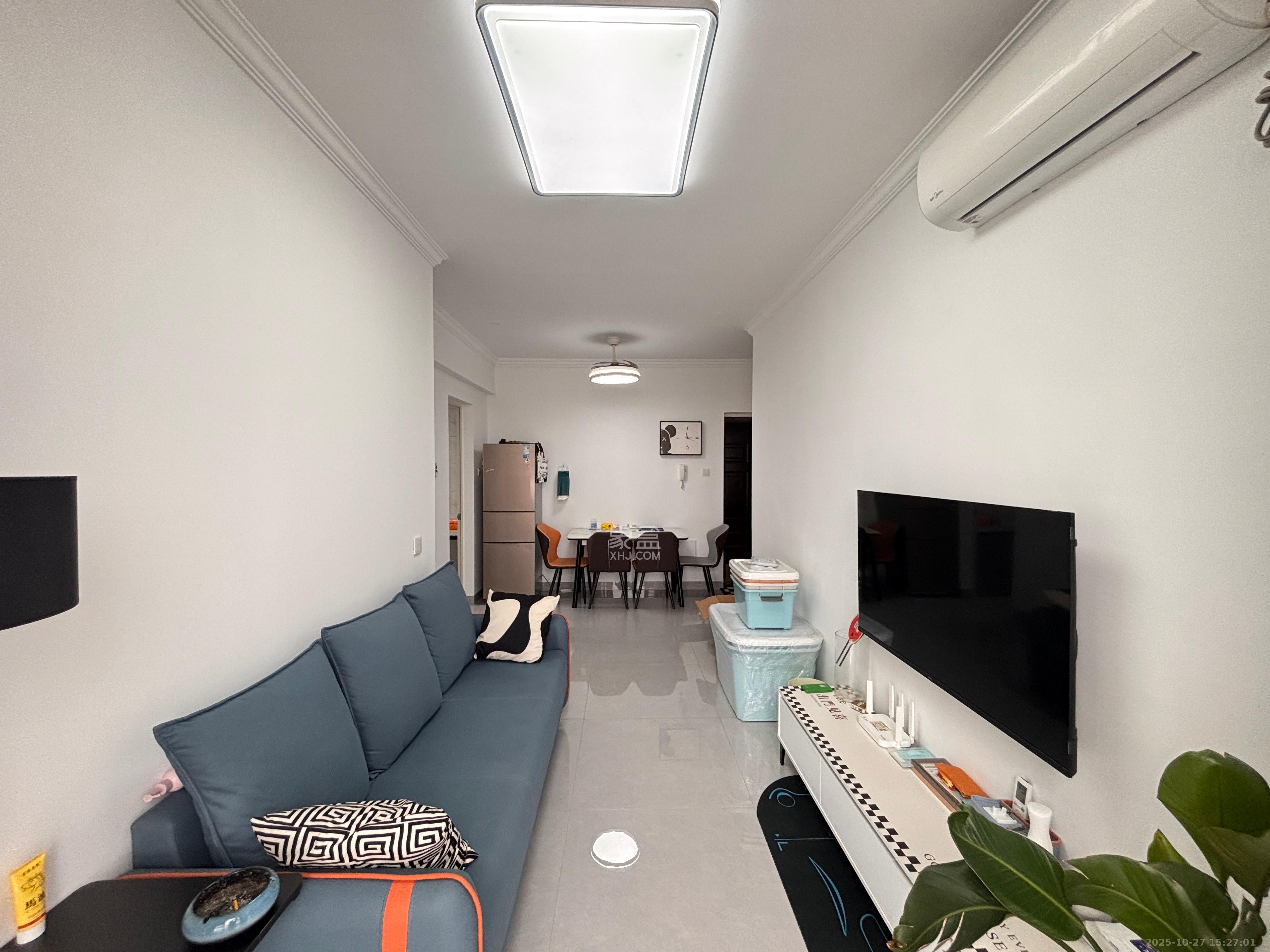 中城苑  1室1厅1卫    1800.0元/月 中城苑  1室1厅1卫    1800.0元/月