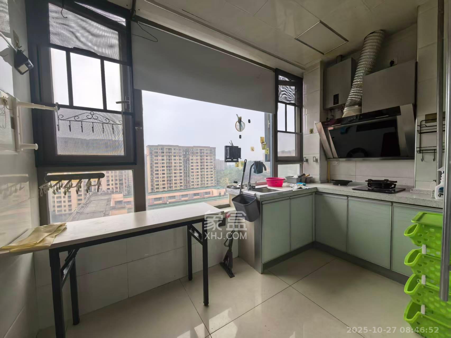 怡海星城  1室1厅1卫    1100.0元/月 怡海星城  1室1厅1卫    1100.0元/月室内图