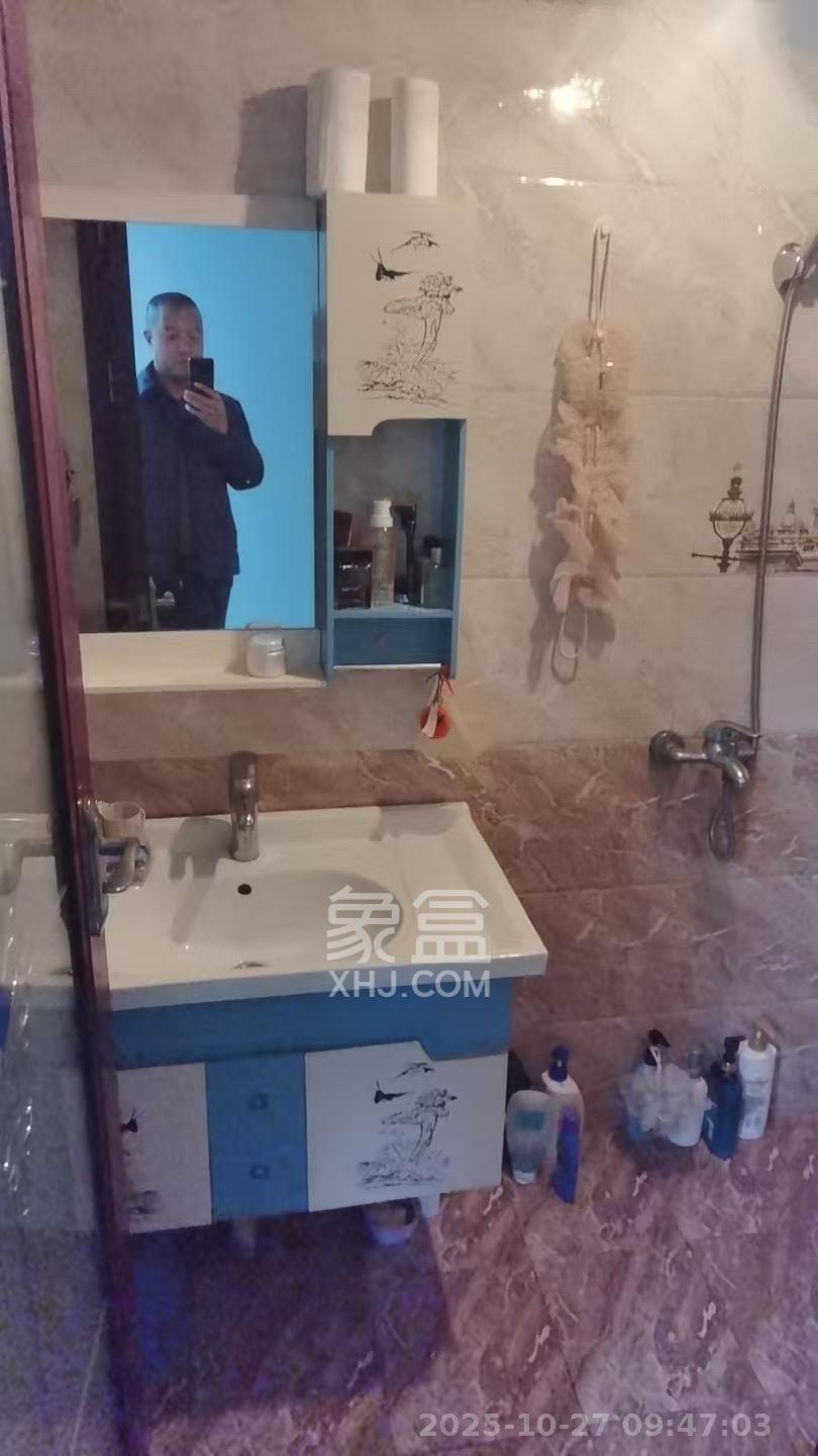 恒广国际物流园  2室1厅1卫    1500.0元/月 恒广国际物流园  2室1厅1卫    1500.0元/月室内图