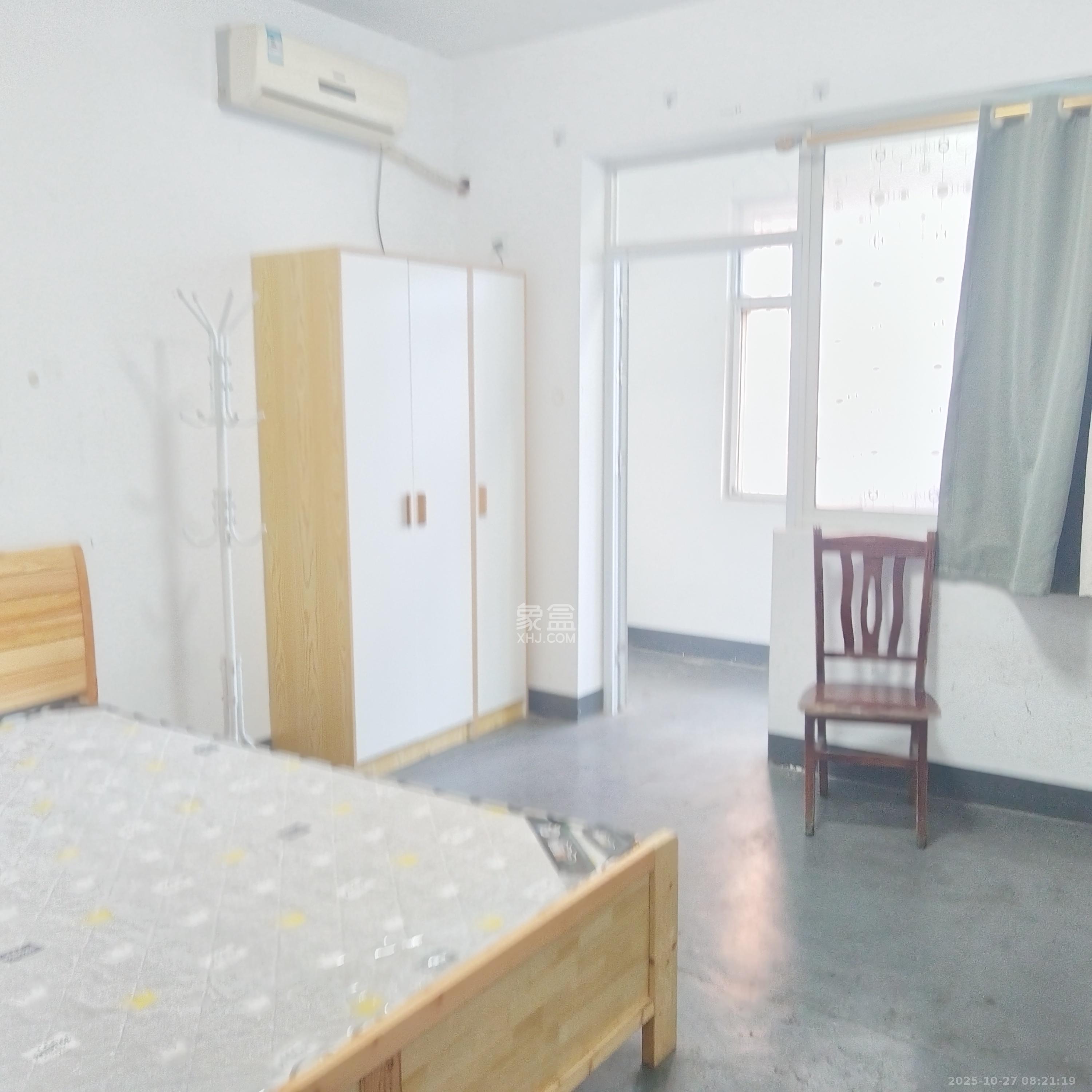 沁园经贸小区  2室1厅1卫    1300.0元/月 沁园经贸小区  2室1厅1卫    1300.0元/月室内图