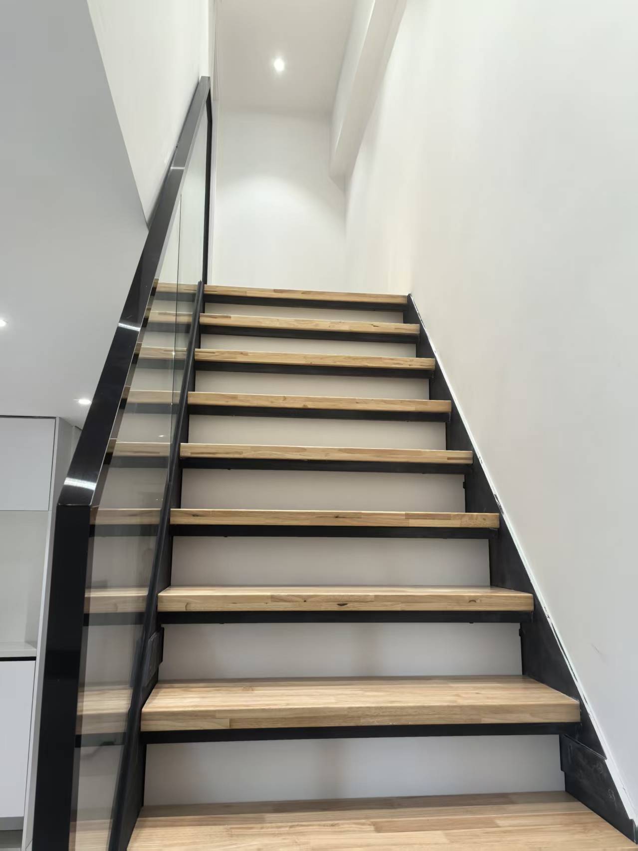 海航豪庭南苑  1室1厅2卫    3500.0元/月室内图