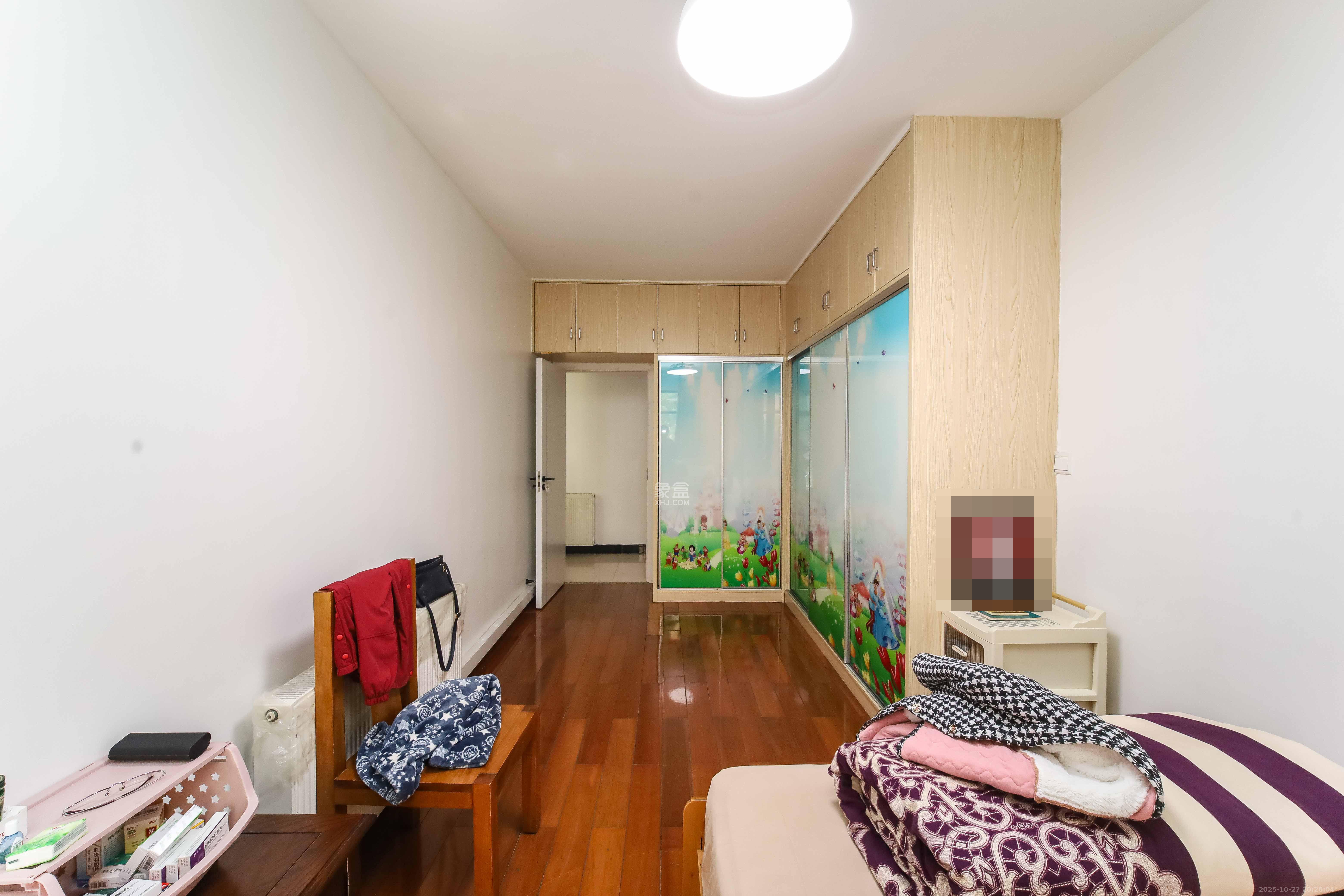 世嘉国际华城  3室2厅2卫    148.0万 世嘉国际华城  3室2厅2卫    148.0万卧室