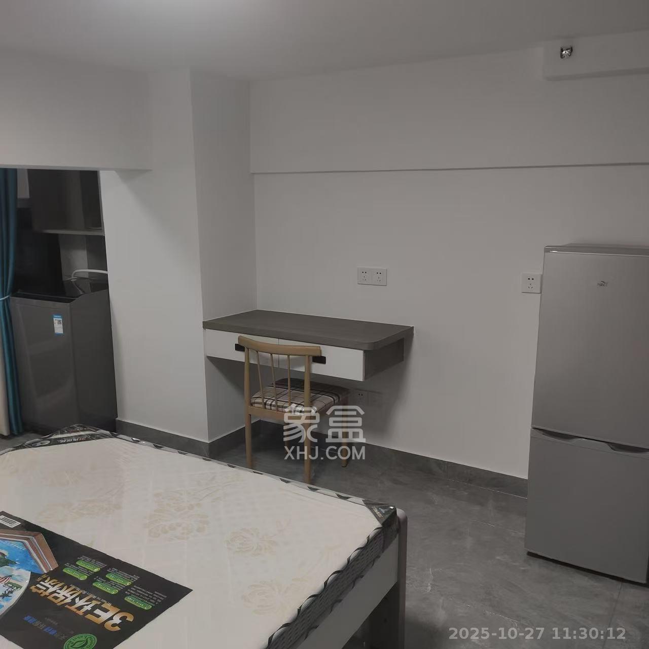 金地中交麓谷香颂(金地中交雅苑)  1室1厅1卫    1200.0元/月