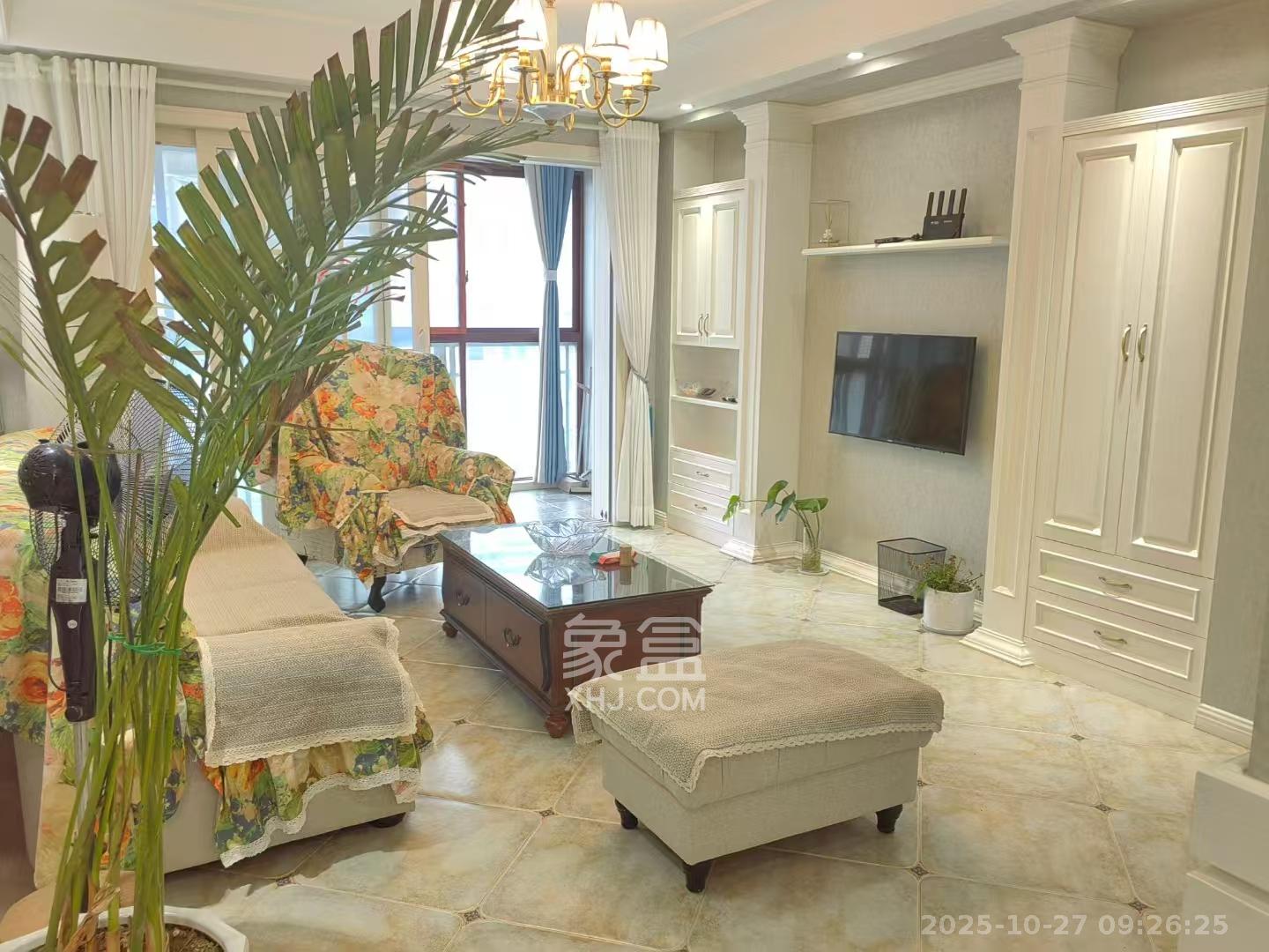 天健芙蓉盛世一期 3室2厅1卫 3850.0元/月 天健芙蓉盛世一期 3室2厅1卫 3850.0元/月室内图