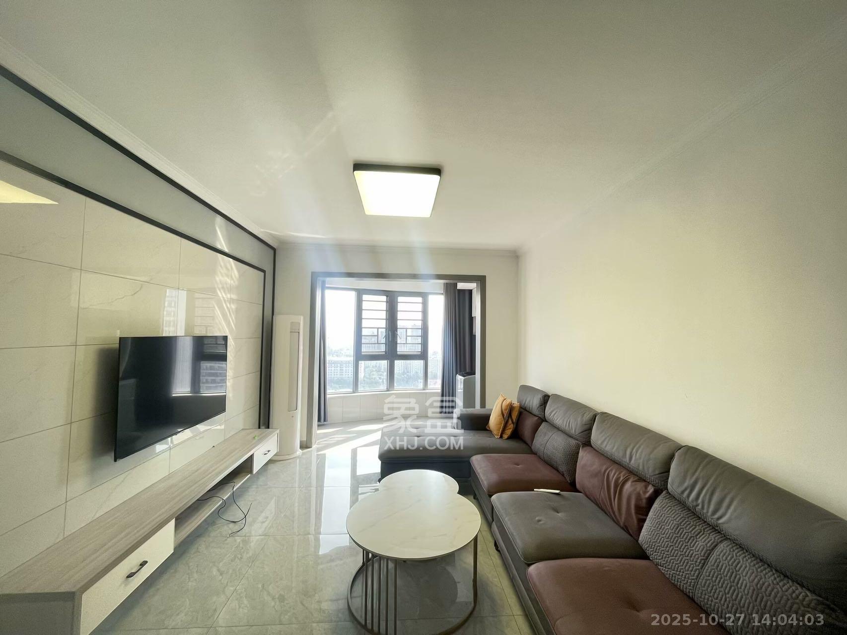 嘉雨东苑  2室1厅1卫    2800.0元/月室内图