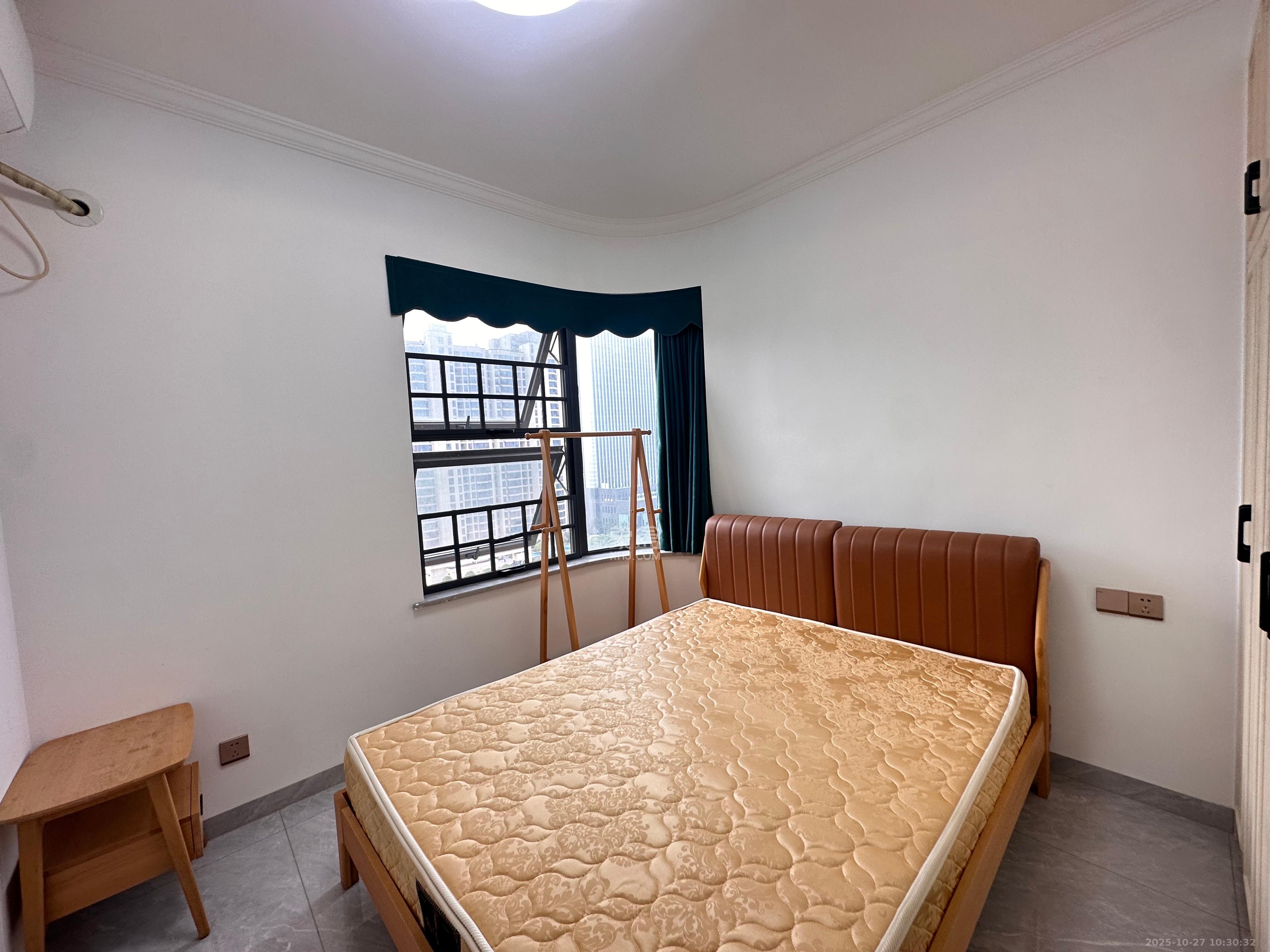 嘉雨兴园  2室1厅1卫    3000.0元/月 嘉雨兴园  2室1厅1卫    3000.0元/月室内图